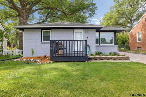 Photo of 3441 South Street, Lincoln, NE 68506 (MLS # 22614150)