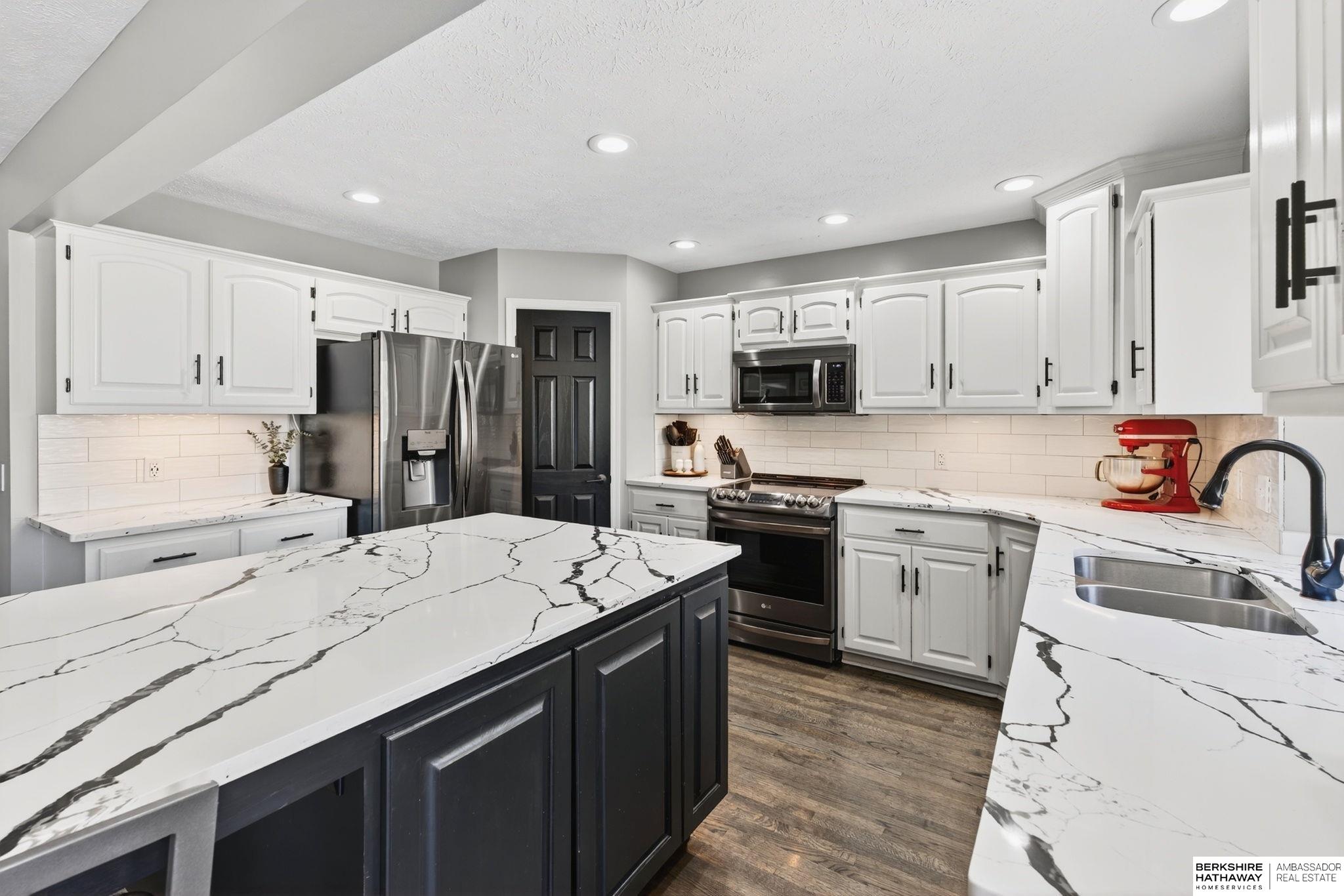 Papillion, Nebraska 68046, United States, 5 Bedrooms Bedrooms, ,3 BathroomsBathrooms,Residential,Active,228996