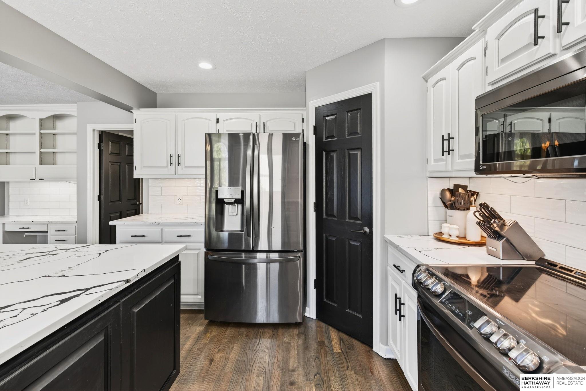 Papillion, Nebraska 68046, United States, 5 Bedrooms Bedrooms, ,3 BathroomsBathrooms,Residential,Active,228996