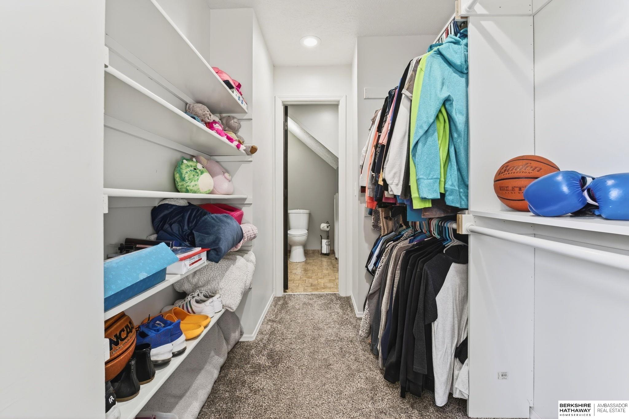 Papillion, Nebraska 68046, United States, 5 Bedrooms Bedrooms, ,3 BathroomsBathrooms,Residential,Active,228996