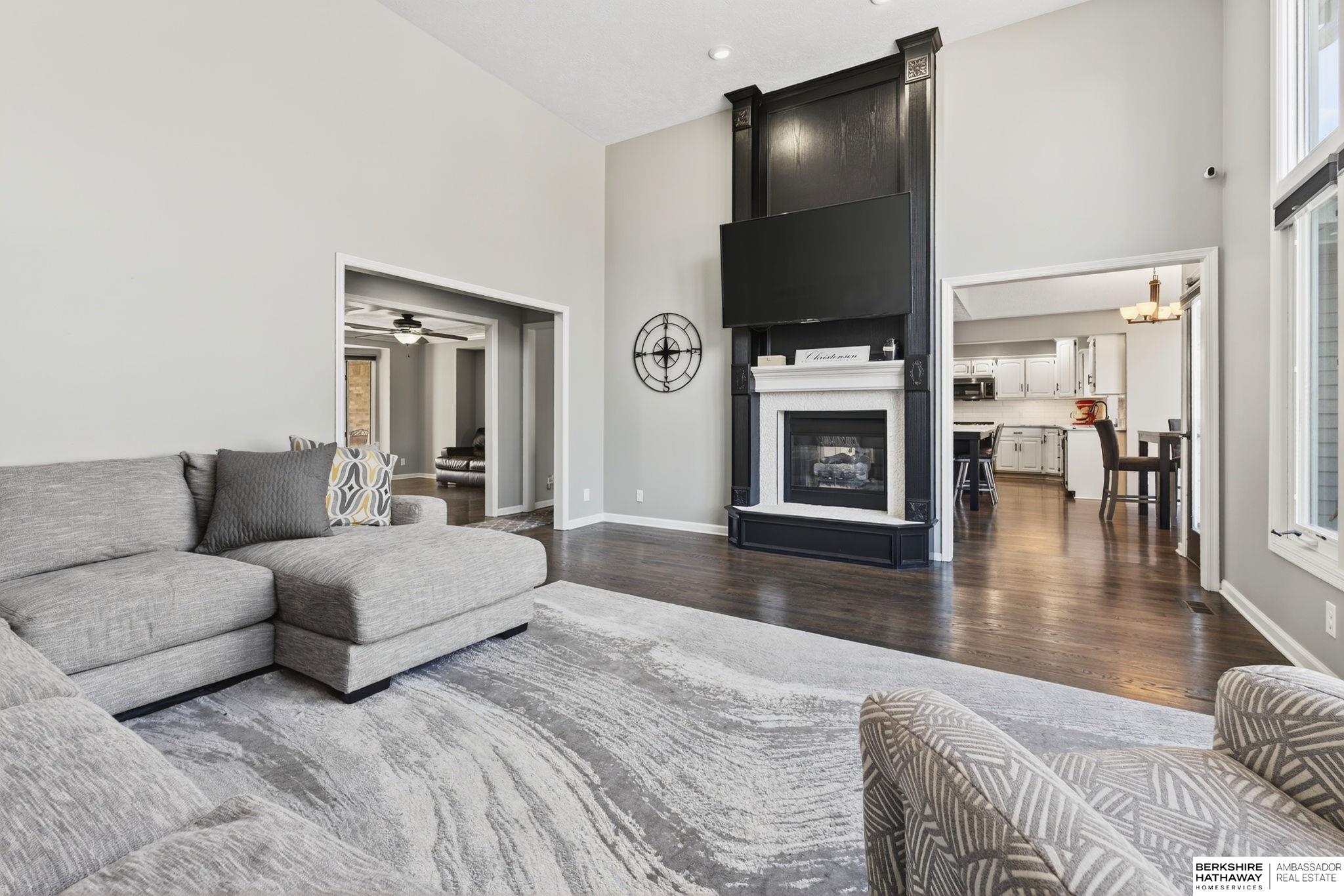 Papillion, Nebraska 68046, United States, 5 Bedrooms Bedrooms, ,3 BathroomsBathrooms,Residential,Active,228996