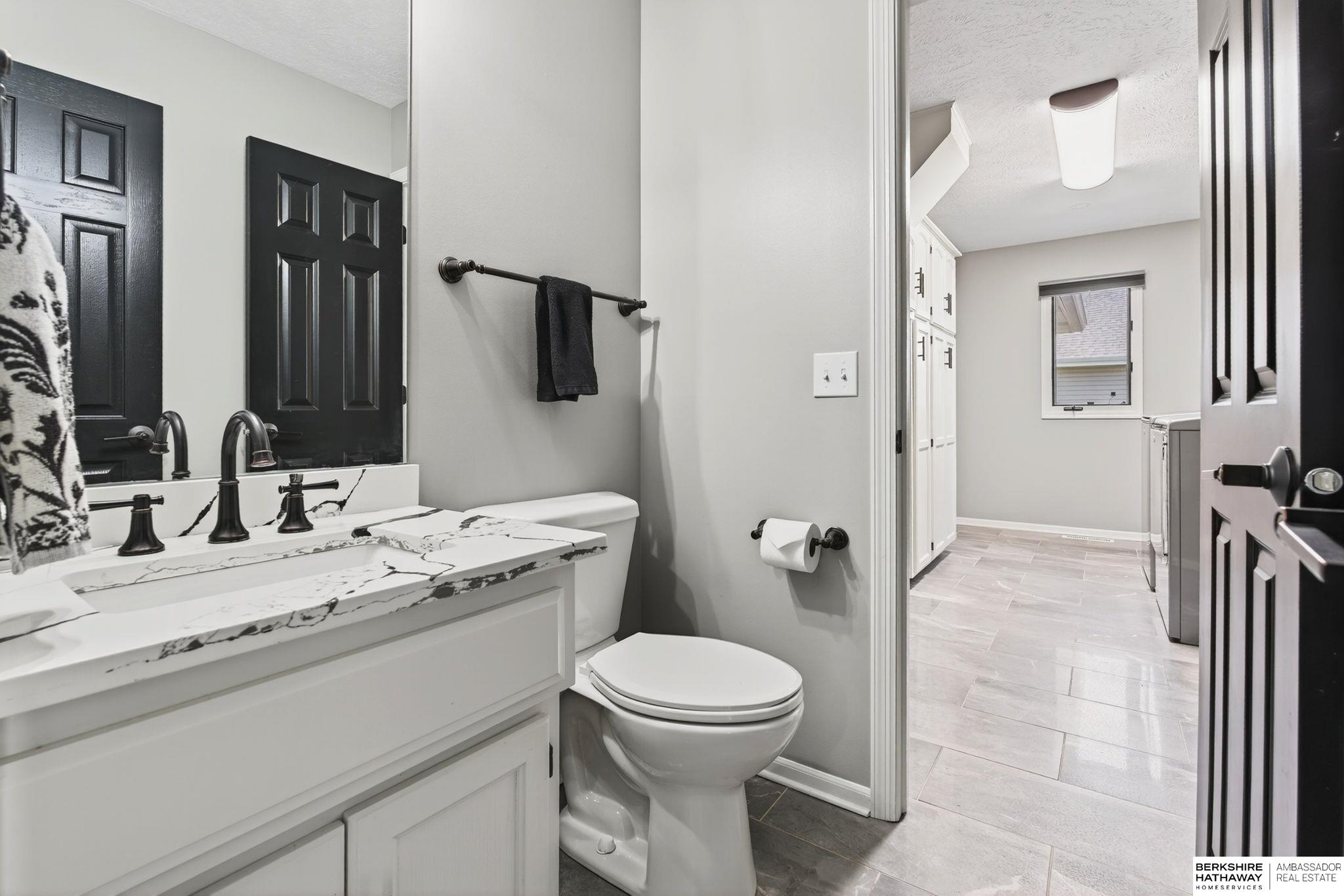 Papillion, Nebraska 68046, United States, 5 Bedrooms Bedrooms, ,3 BathroomsBathrooms,Residential,Active,228996