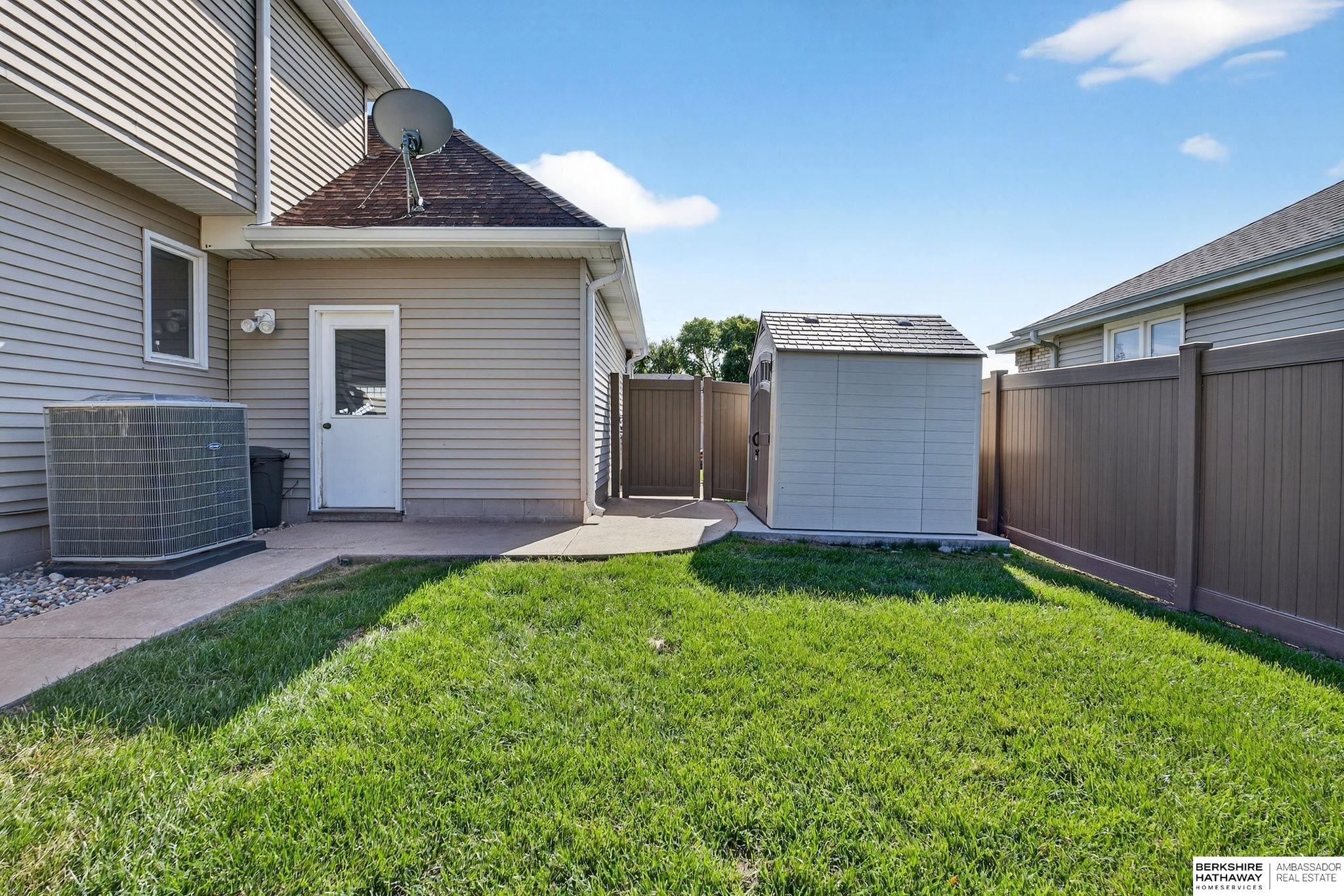 Papillion, Nebraska 68046, United States, 5 Bedrooms Bedrooms, ,3 BathroomsBathrooms,Residential,Active,228996