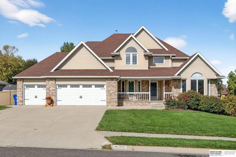 Photo of 310 Fox Creek Lane, Papillion, NE 68046 (MLS # 22529752) Photo of 310 Fox Creek Lane, Papillion, NE 68046 (MLS # 22529752)