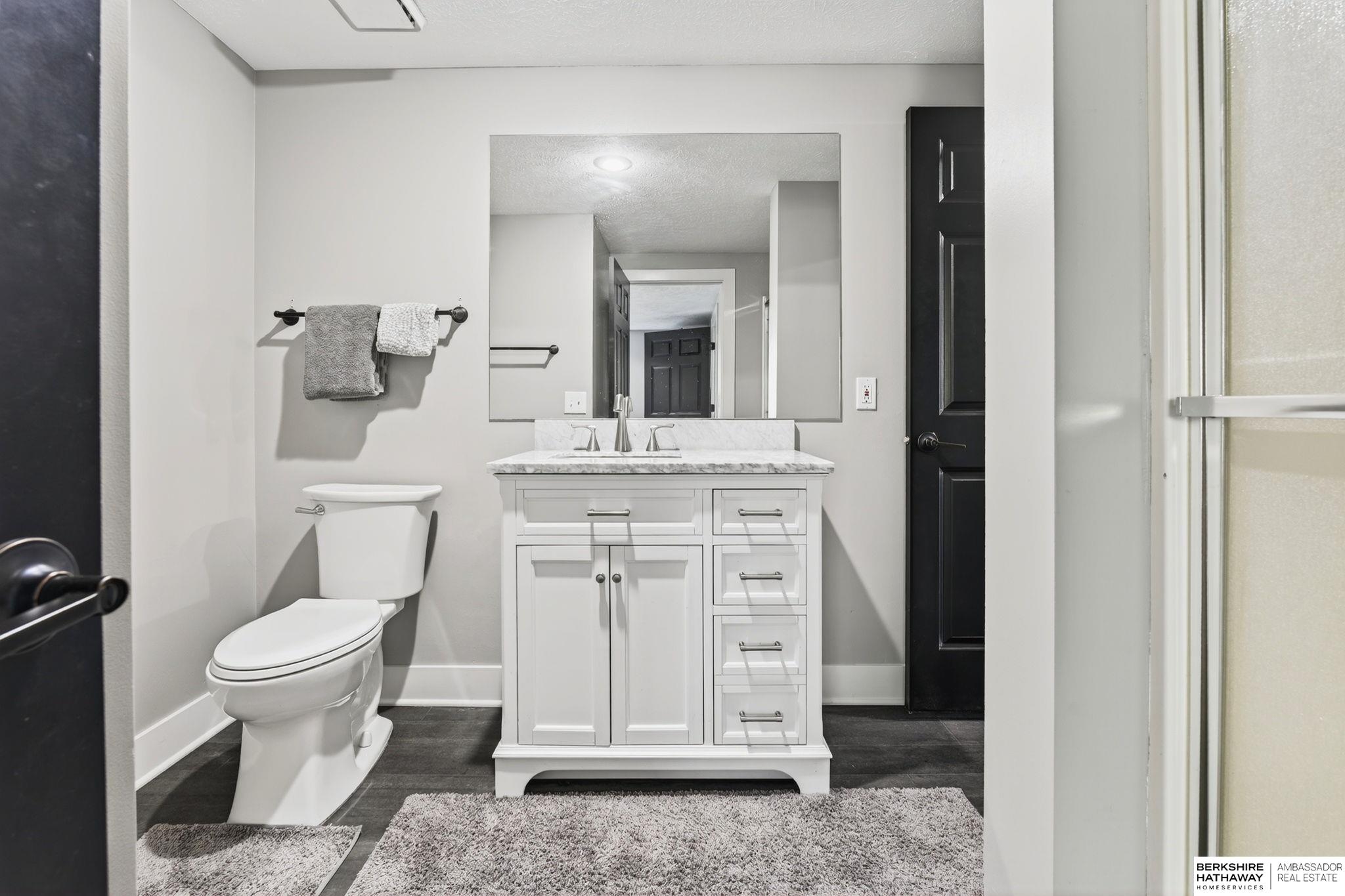 Papillion, Nebraska 68046, United States, 5 Bedrooms Bedrooms, ,3 BathroomsBathrooms,Residential,Active,228996