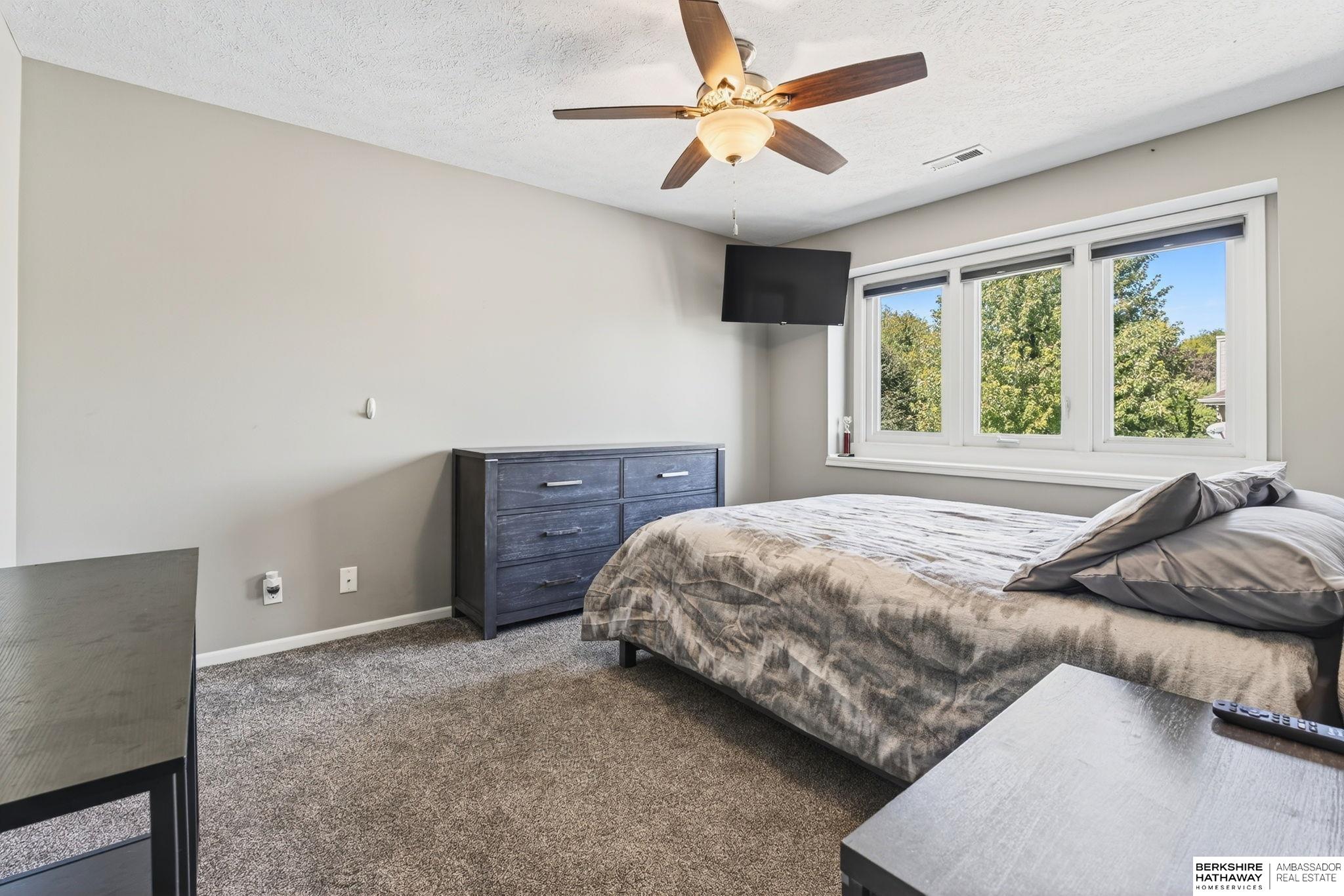 Papillion, Nebraska 68046, United States, 5 Bedrooms Bedrooms, ,3 BathroomsBathrooms,Residential,Active,228996