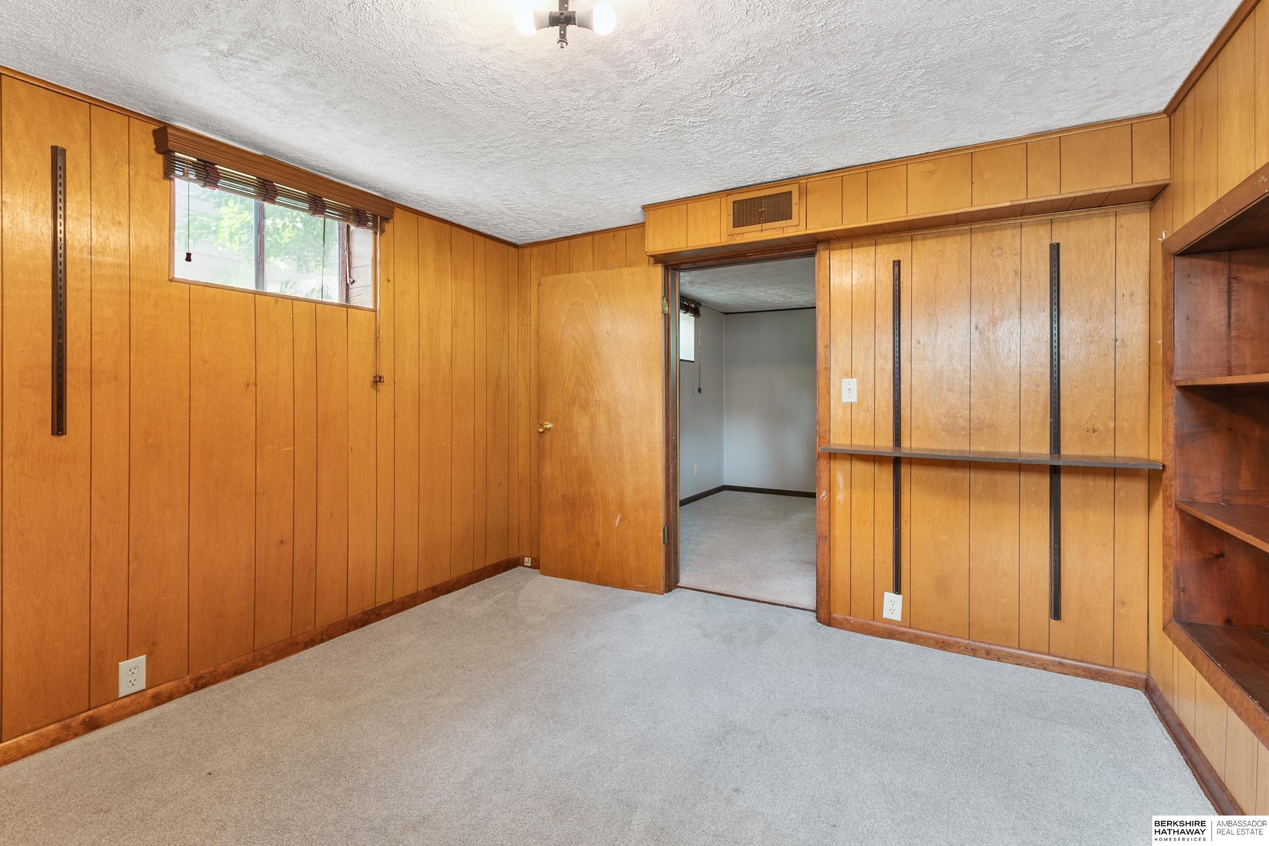 Lincoln, Nebraska 68506, United States, 3 Bedrooms Bedrooms, ,2 BathroomsBathrooms,Residential,Active,206728