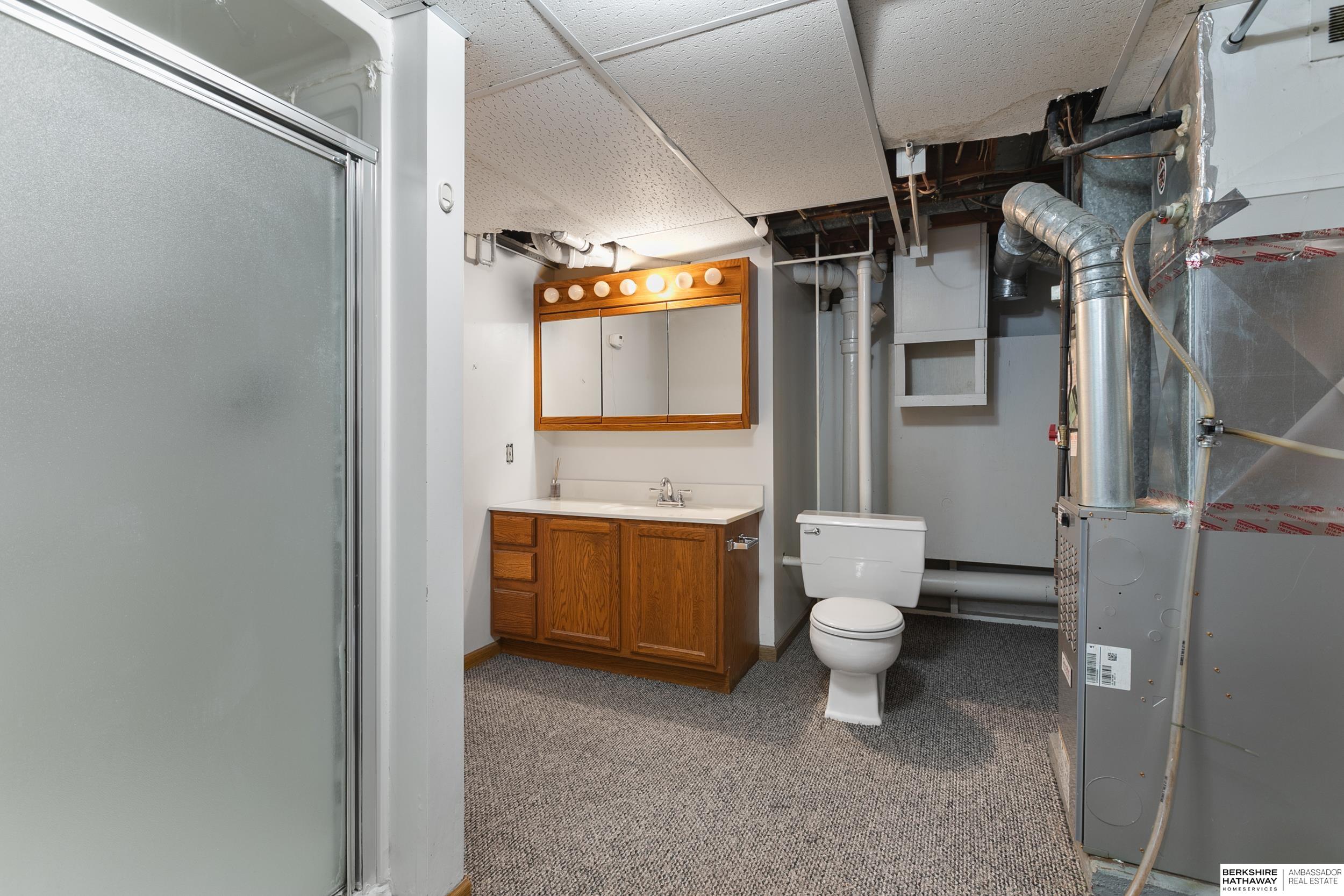 Lincoln, Nebraska 68506, United States, 3 Bedrooms Bedrooms, ,2 BathroomsBathrooms,Residential,Active,206728