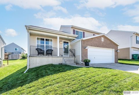 Photo of 8753 Quest Street, Omaha, NE 68122 (MLS # 22531015) Photo of 8753 Quest Street, Omaha, NE 68122 (MLS # 22531015)