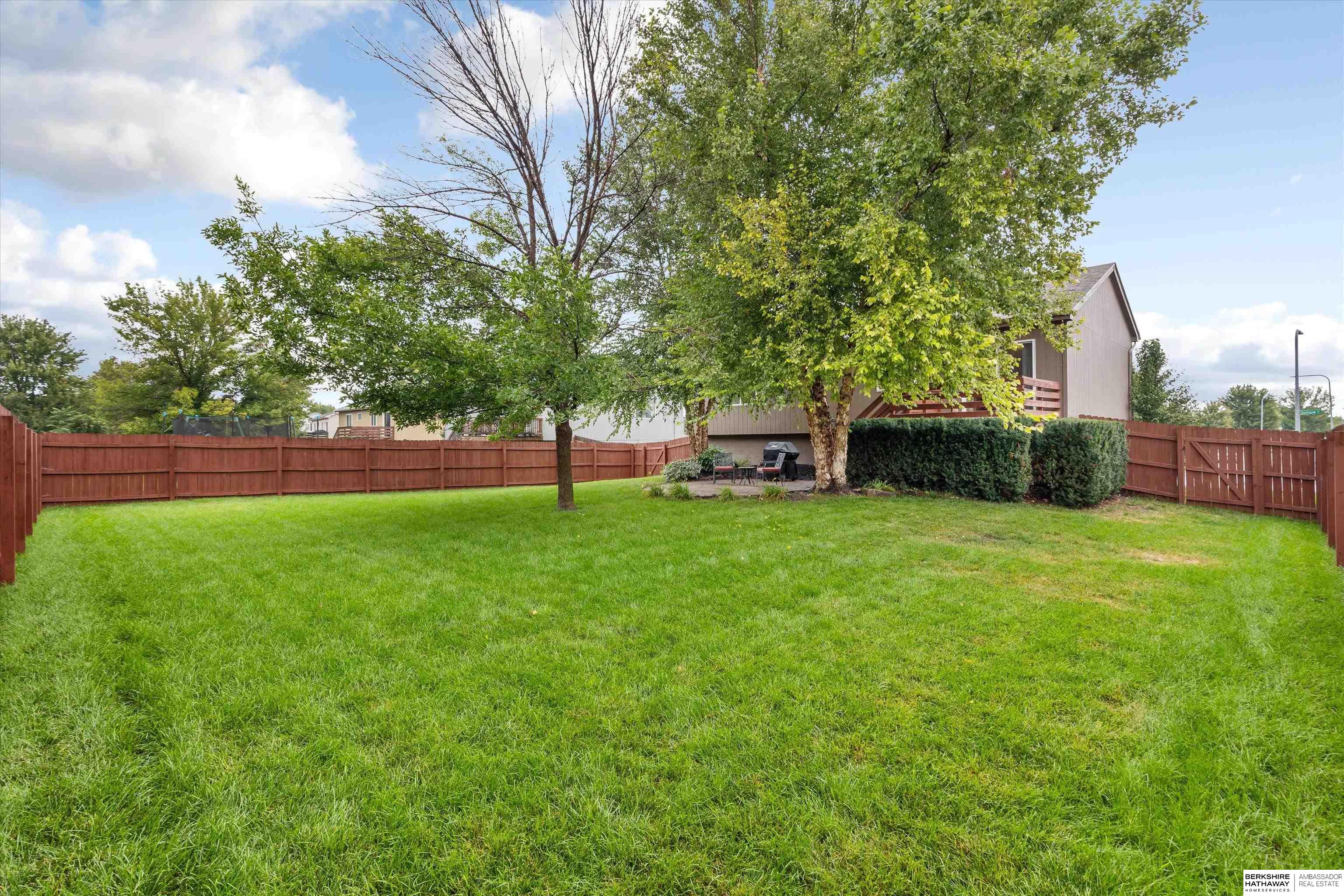 Papillion, Nebraska 68046, United States, 3 Bedrooms Bedrooms, ,2 BathroomsBathrooms,Residential,Pending,204073