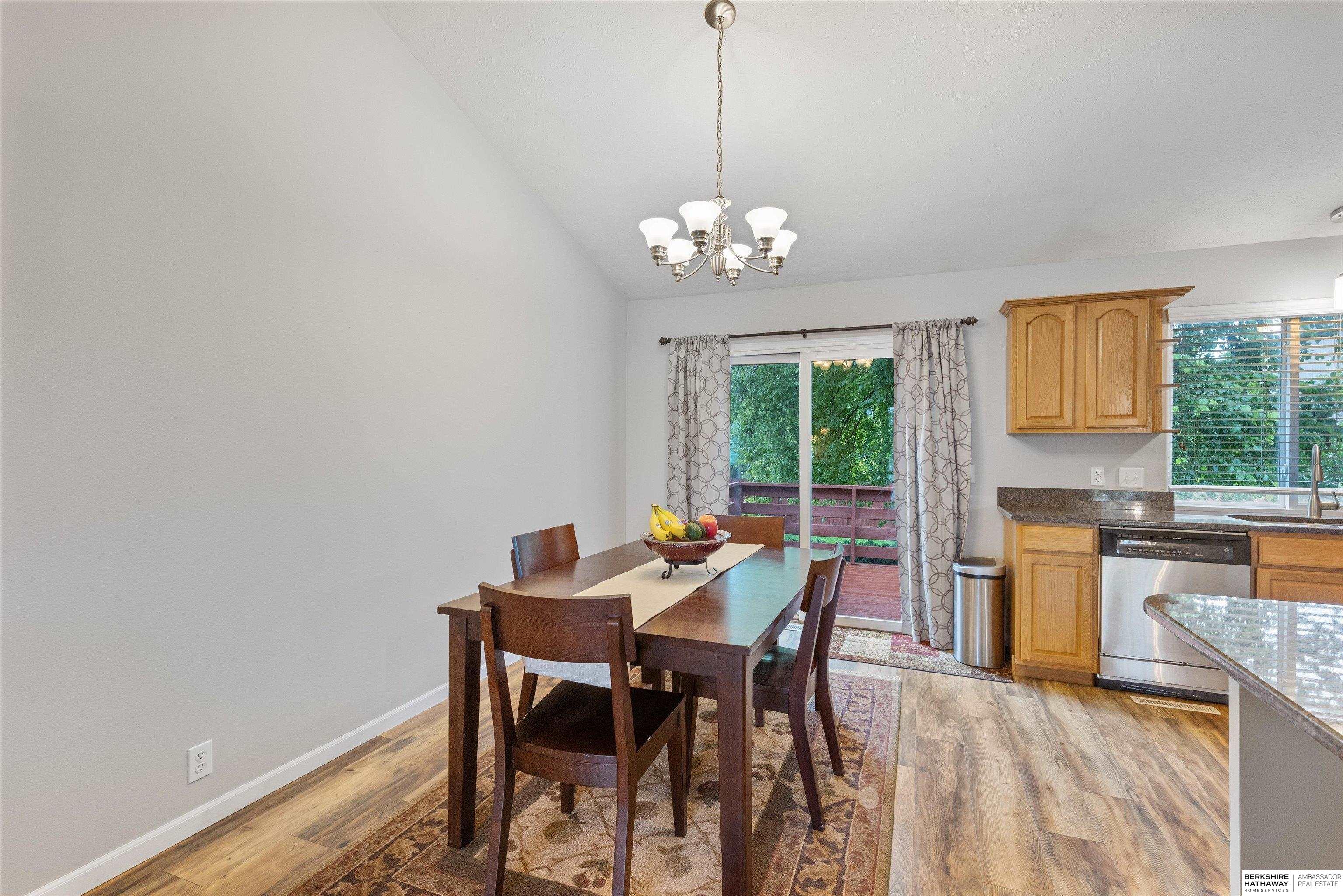 Papillion, Nebraska 68046, United States, 3 Bedrooms Bedrooms, ,2 BathroomsBathrooms,Residential,Pending,204073