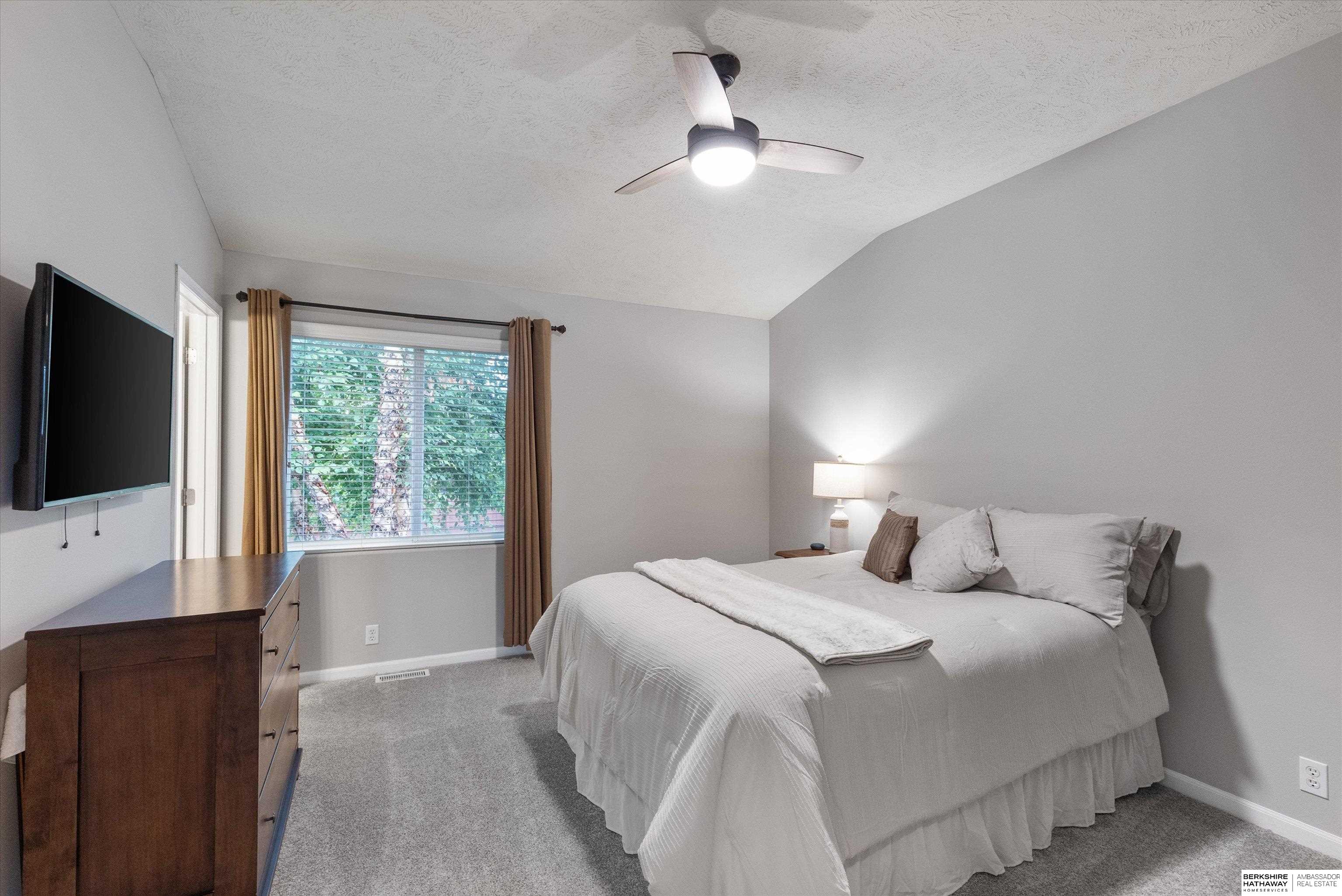 Papillion, Nebraska 68046, United States, 3 Bedrooms Bedrooms, ,2 BathroomsBathrooms,Residential,Pending,204073