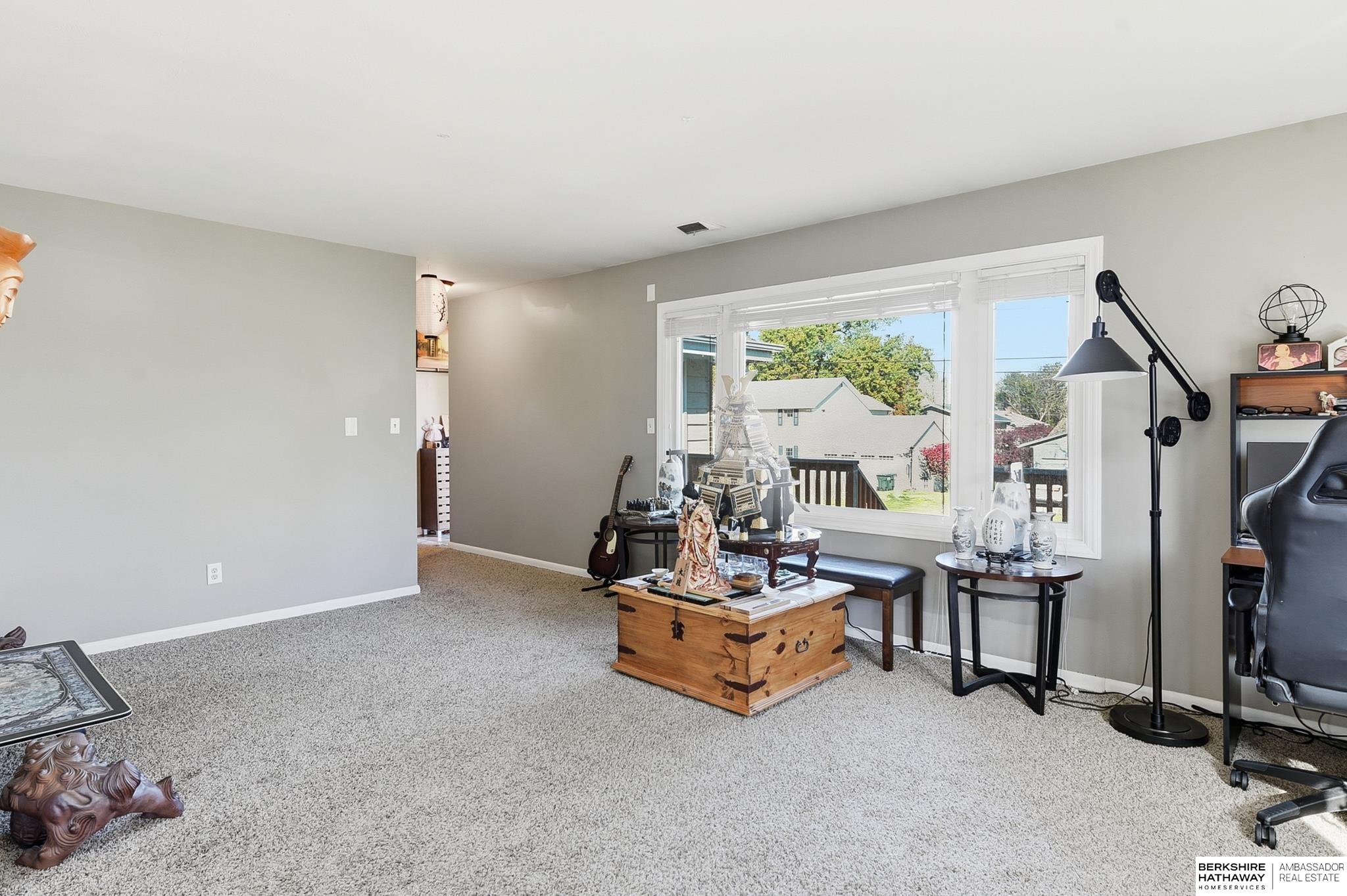 Papillion, Nebraska 68046, United States, 3 Bedrooms Bedrooms, ,2 BathroomsBathrooms,Residential,Active,254737