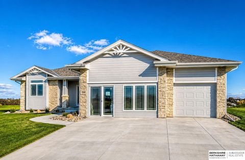 Photo of 12509 Quail Drive, Bellevue, NE 68123 (MLS # 22611802)