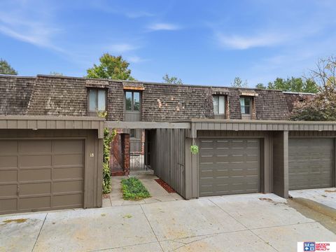 Photo of 7311 Old Post Road #19, Lincoln, NE 68506 (MLS # 22533832)