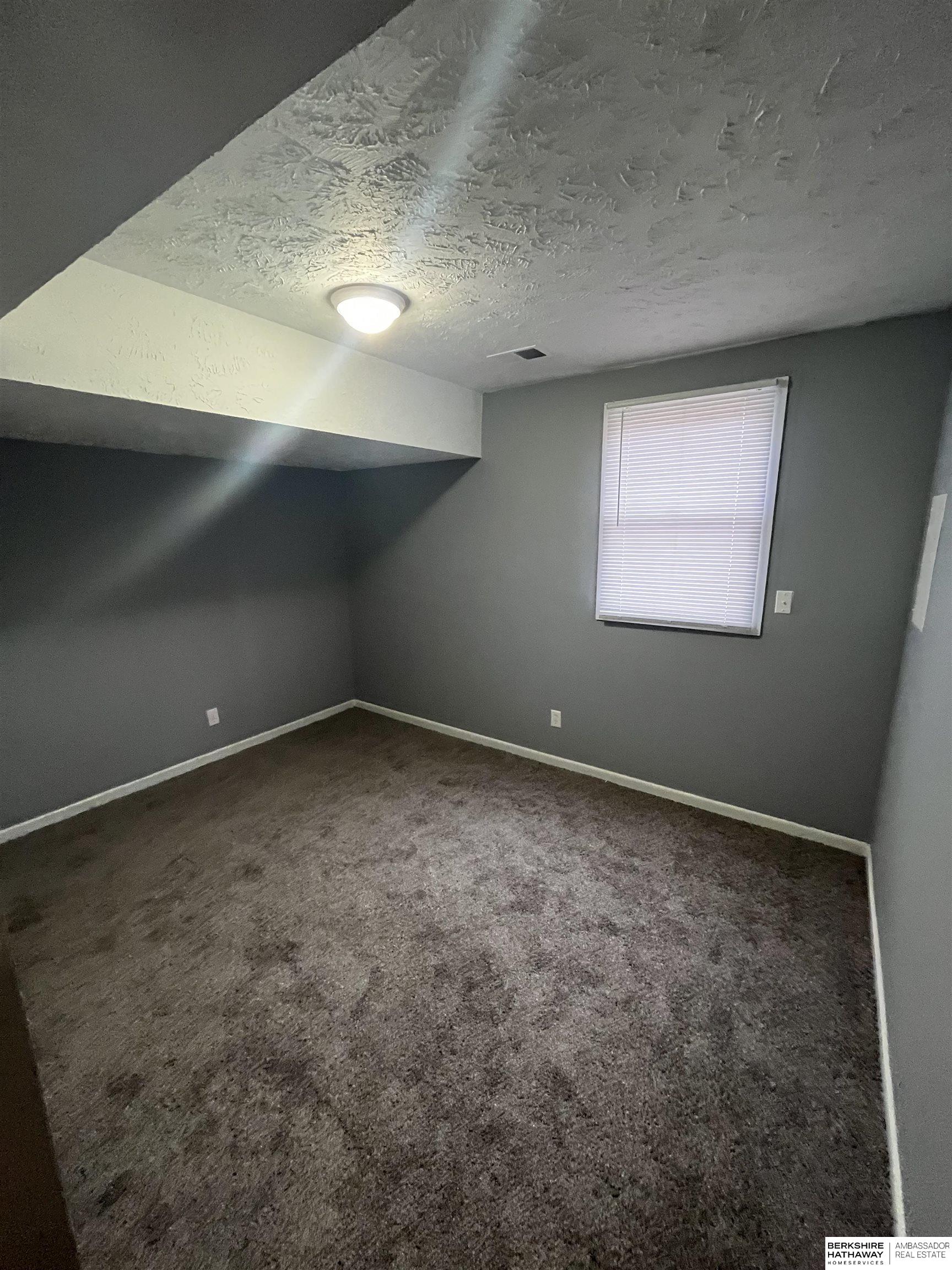 Fremont, Nebraska 68025, United States, 9 Bedrooms Bedrooms, ,8 BathroomsBathrooms,Residential,Active,134141