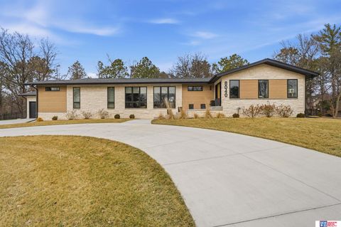 Photo of 8040 Northshore Drive, Lincoln, NE 68516 (MLS # 22611499)
