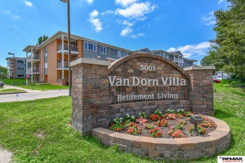 Photo of 3001 S 51St Street Court #467, Lincoln, NE 68506 (MLS # 22611312)