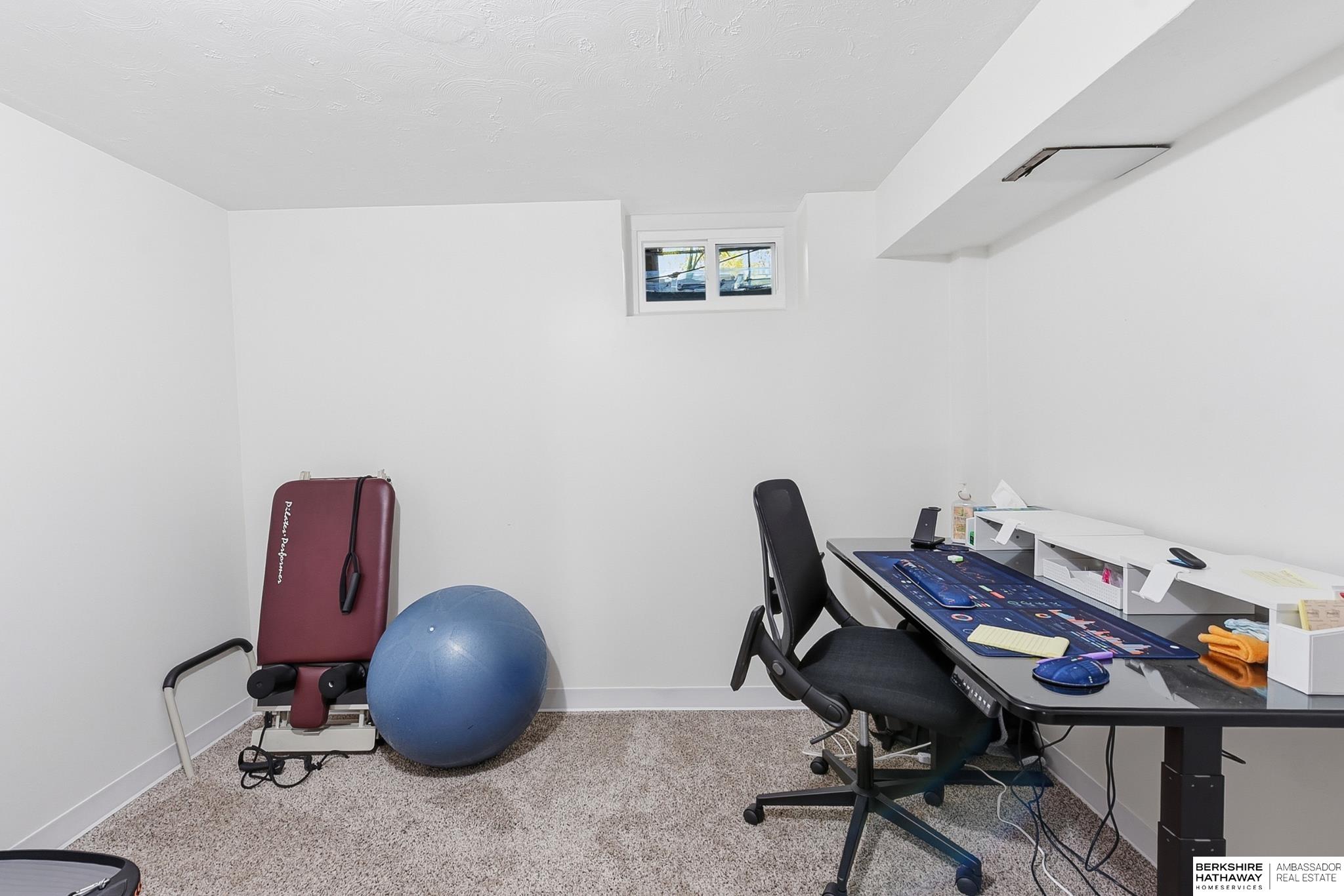 Omaha, Nebraska 68134, United States, 3 Bedrooms Bedrooms, ,2 BathroomsBathrooms,Residential,Active,234554