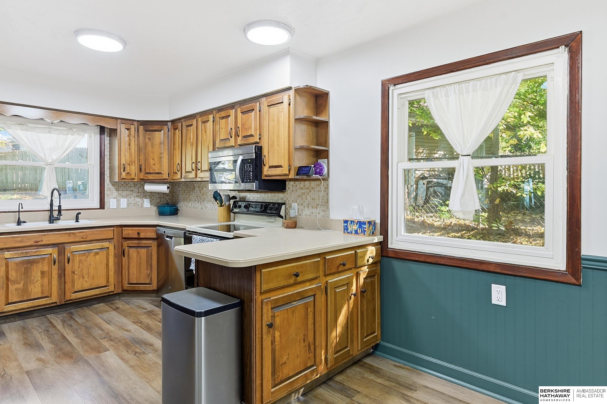 Omaha, Nebraska 68134, United States, 3 Bedrooms Bedrooms, ,2 BathroomsBathrooms,Residential,Active,234554