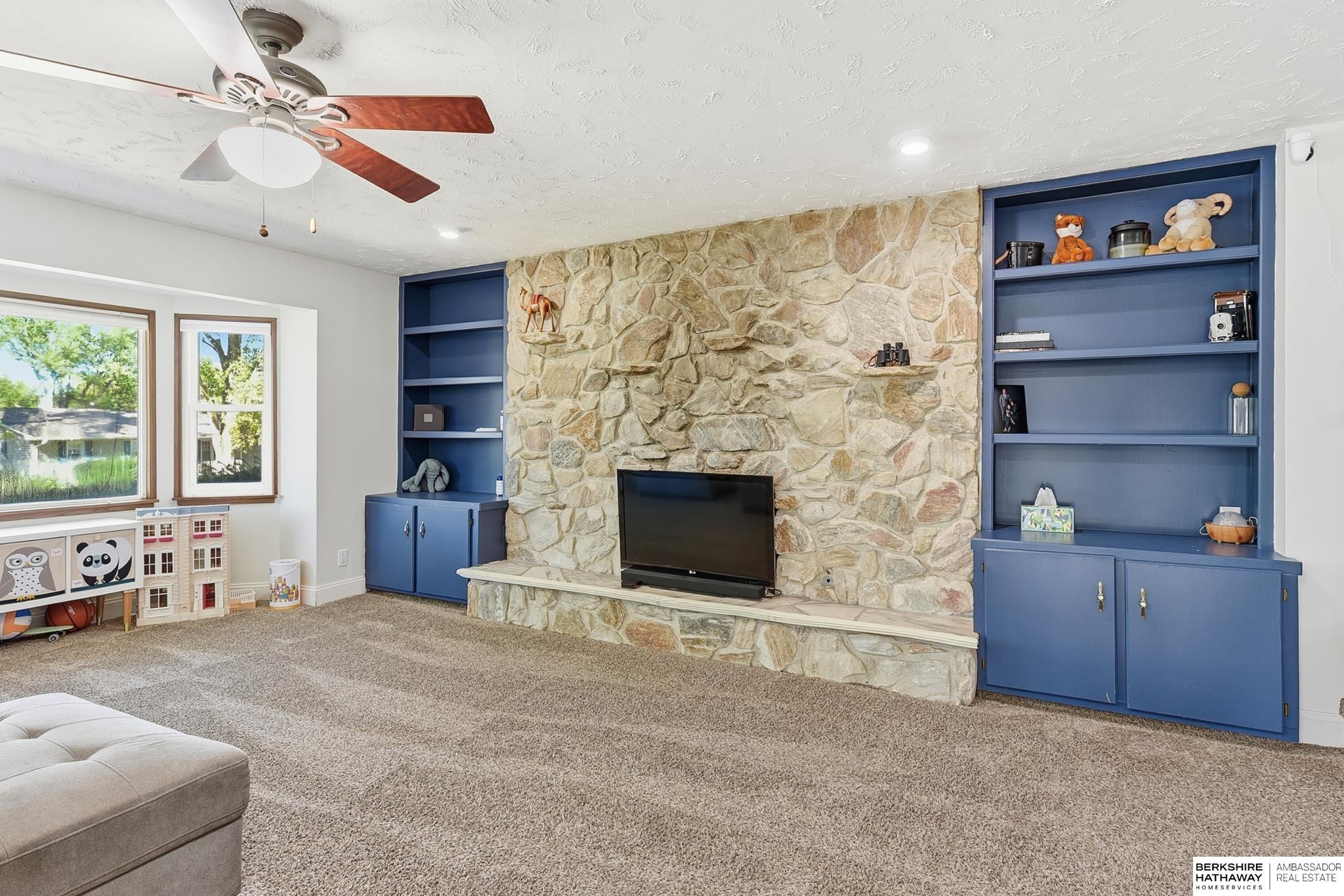 Omaha, Nebraska 68134, United States, 3 Bedrooms Bedrooms, ,2 BathroomsBathrooms,Residential,Active,234554