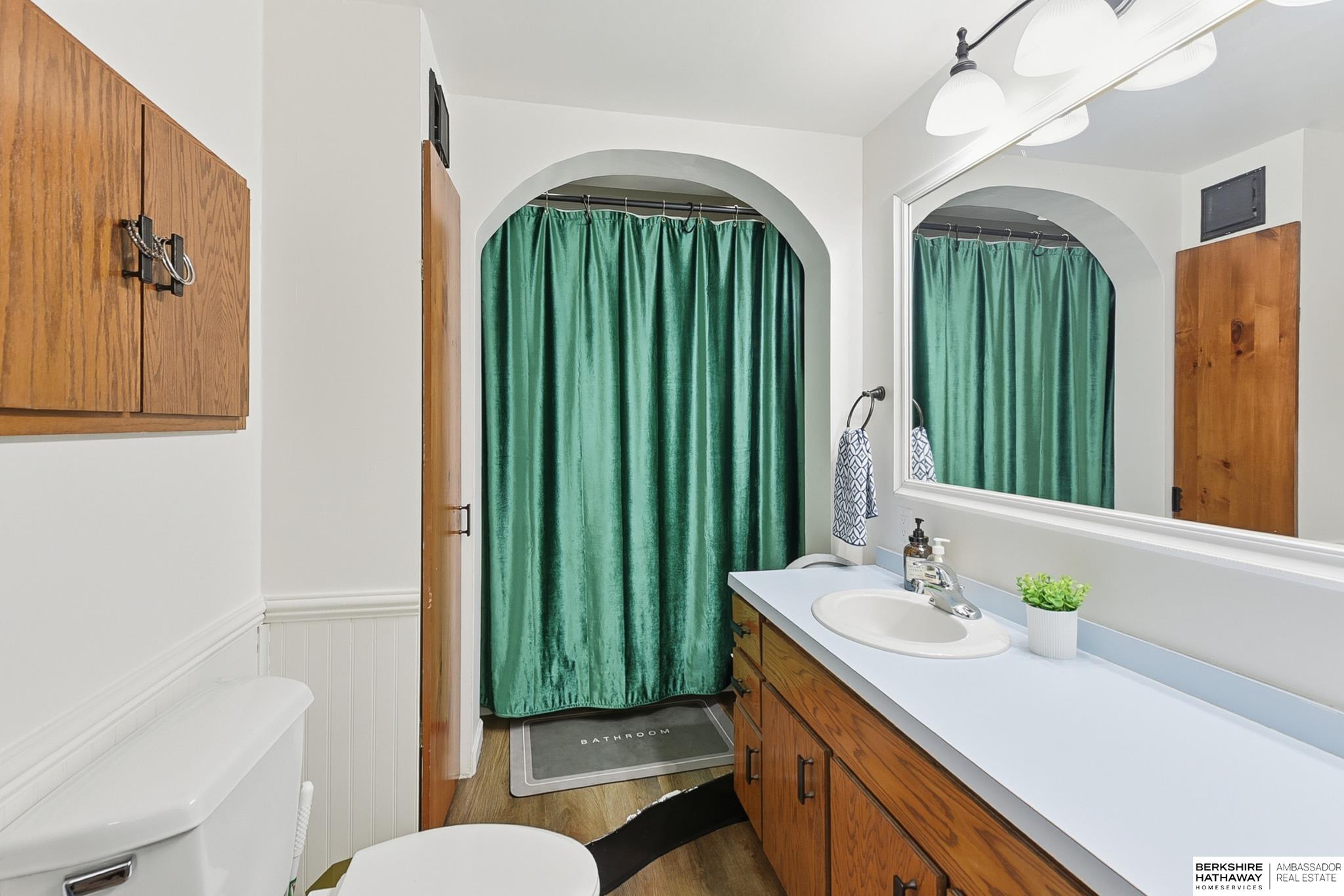 Omaha, Nebraska 68134, United States, 3 Bedrooms Bedrooms, ,2 BathroomsBathrooms,Residential,Active,234554