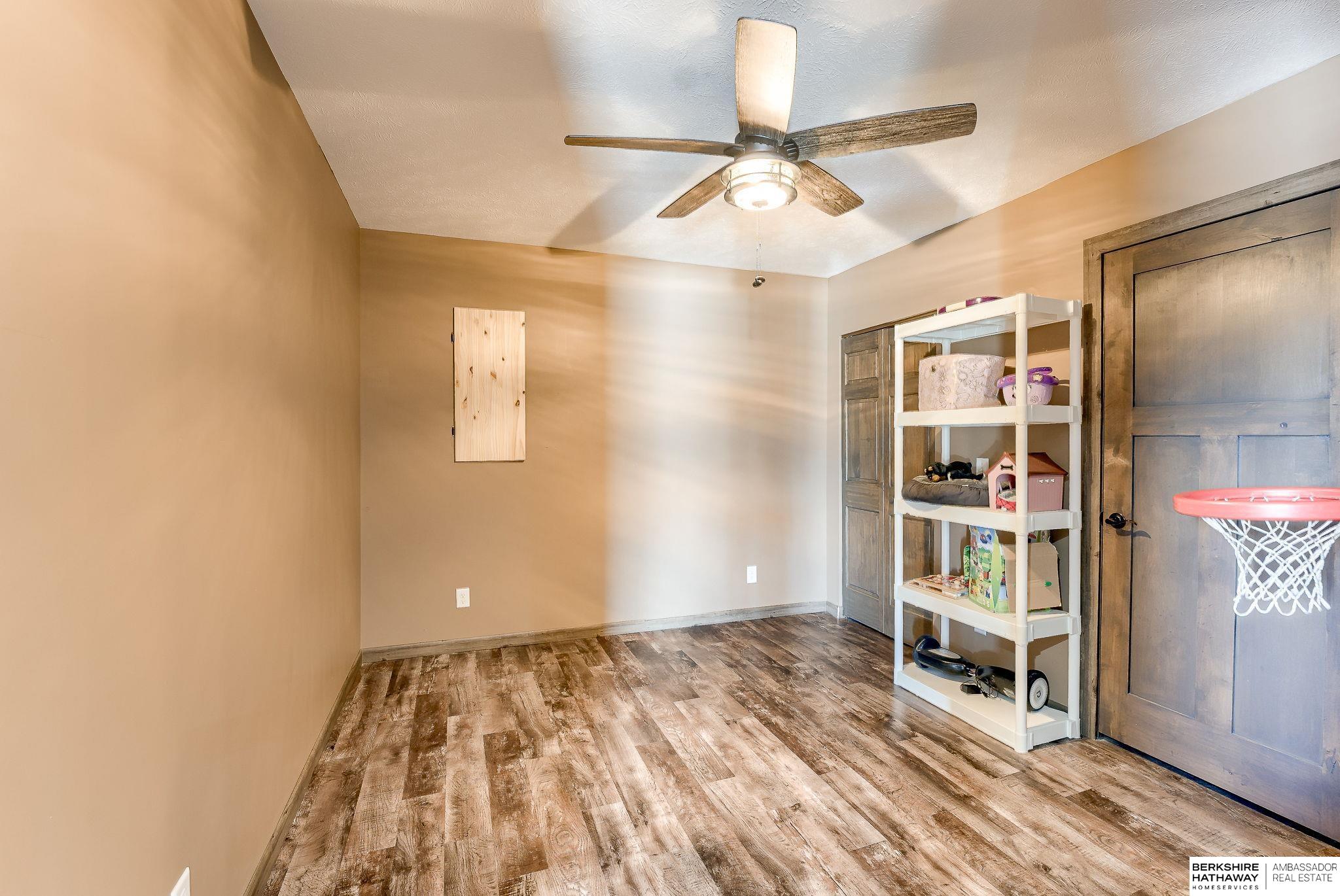 Bennington, Nebraska 68007, United States, 4 Bedrooms Bedrooms, ,3 BathroomsBathrooms,Residential,Active,122008