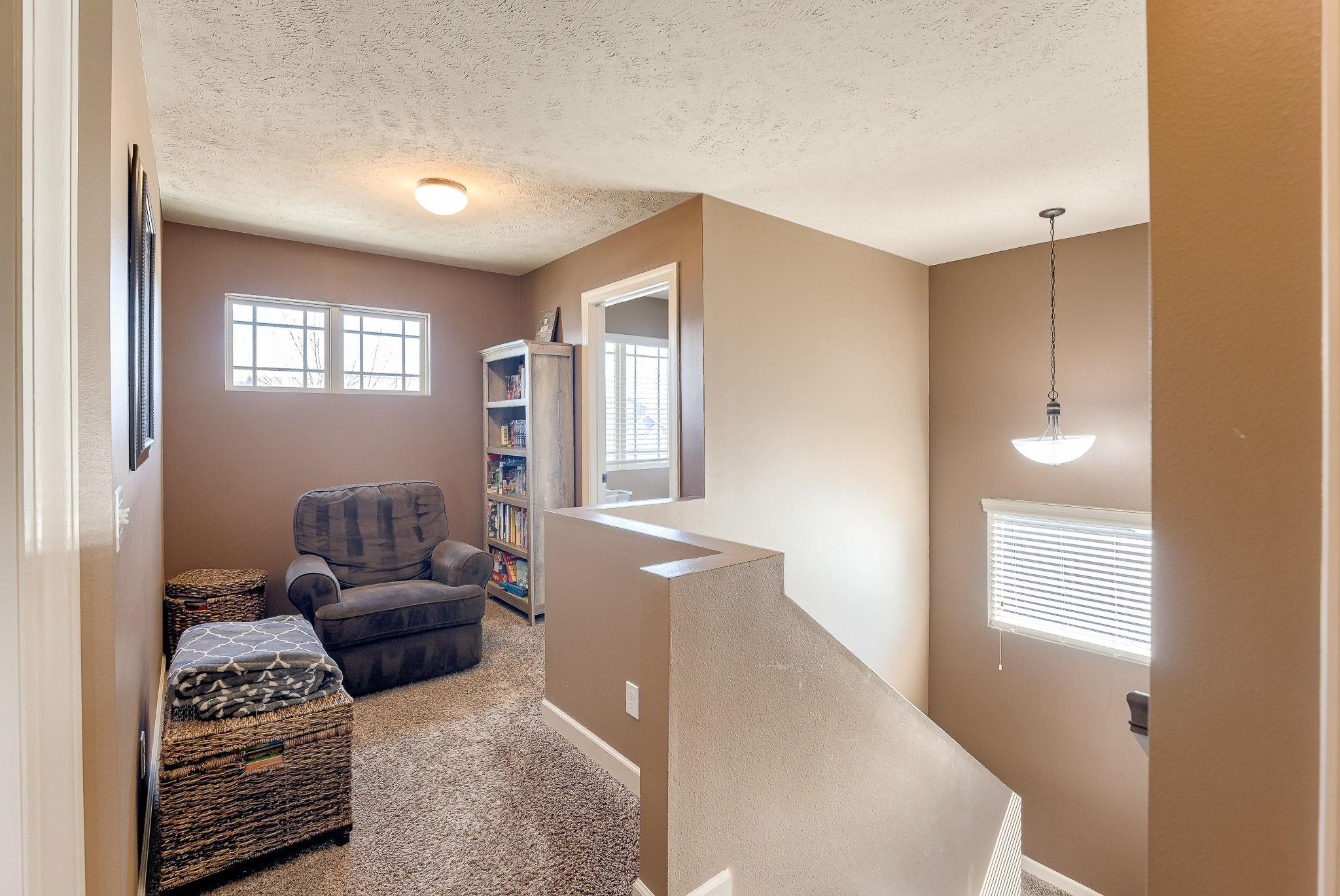 Bennington, Nebraska 68007, United States, 4 Bedrooms Bedrooms, ,3 BathroomsBathrooms,Residential,Active,122008