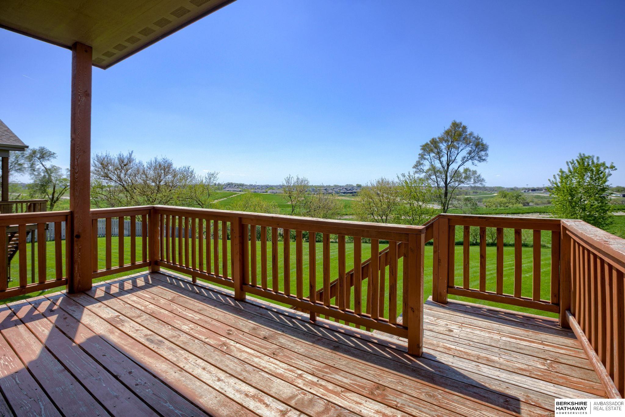 Bennington, Nebraska 68007, United States, 4 Bedrooms Bedrooms, ,3 BathroomsBathrooms,Residential,Active,122008