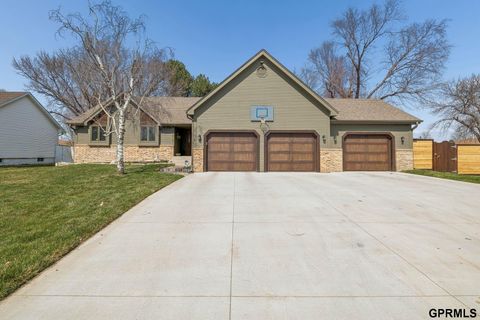 Photo of 20512 Antler Circle, Elkhorn, NE 68022 (MLS # 22607347)