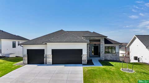 Photo of 12368 Windsor Drive, Papillion, NE 68046 (MLS # 22621423)