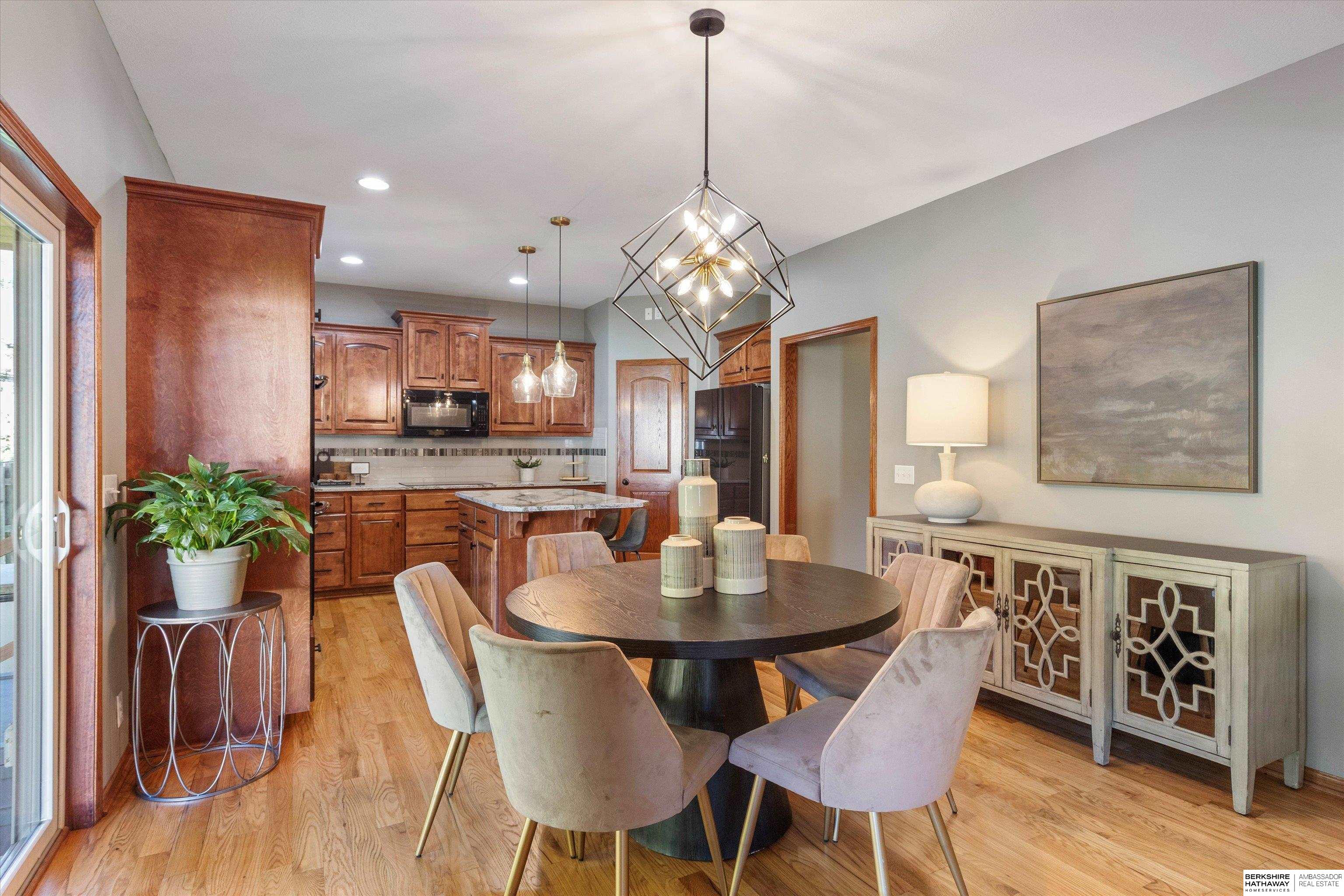 Omaha, Nebraska 68136, United States, 5 Bedrooms Bedrooms, ,3 BathroomsBathrooms,Residential,Active,248929