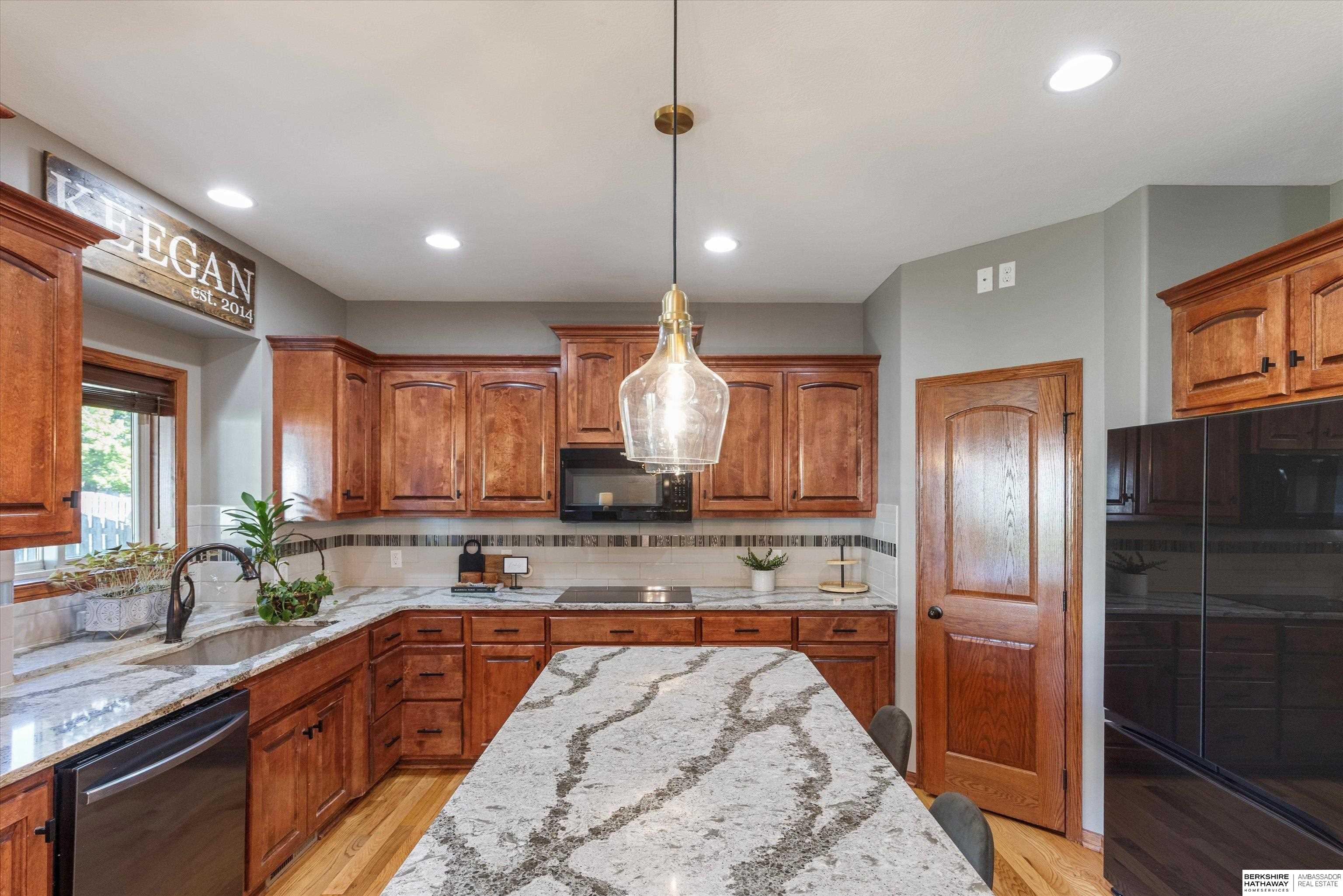 Omaha, Nebraska 68136, United States, 5 Bedrooms Bedrooms, ,3 BathroomsBathrooms,Residential,Active,248929