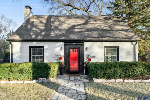 Photo of 3400 S 17th Street, Lincoln, NE 68502 (MLS # 22600456)