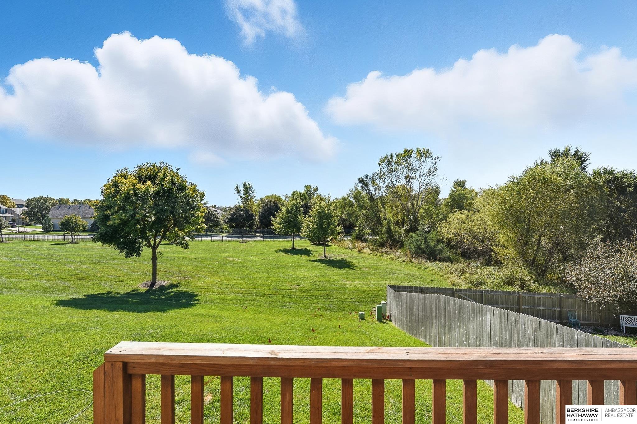 Omaha, Nebraska 68135, United States, 3 Bedrooms Bedrooms, ,2 BathroomsBathrooms,Residential,Active,223423