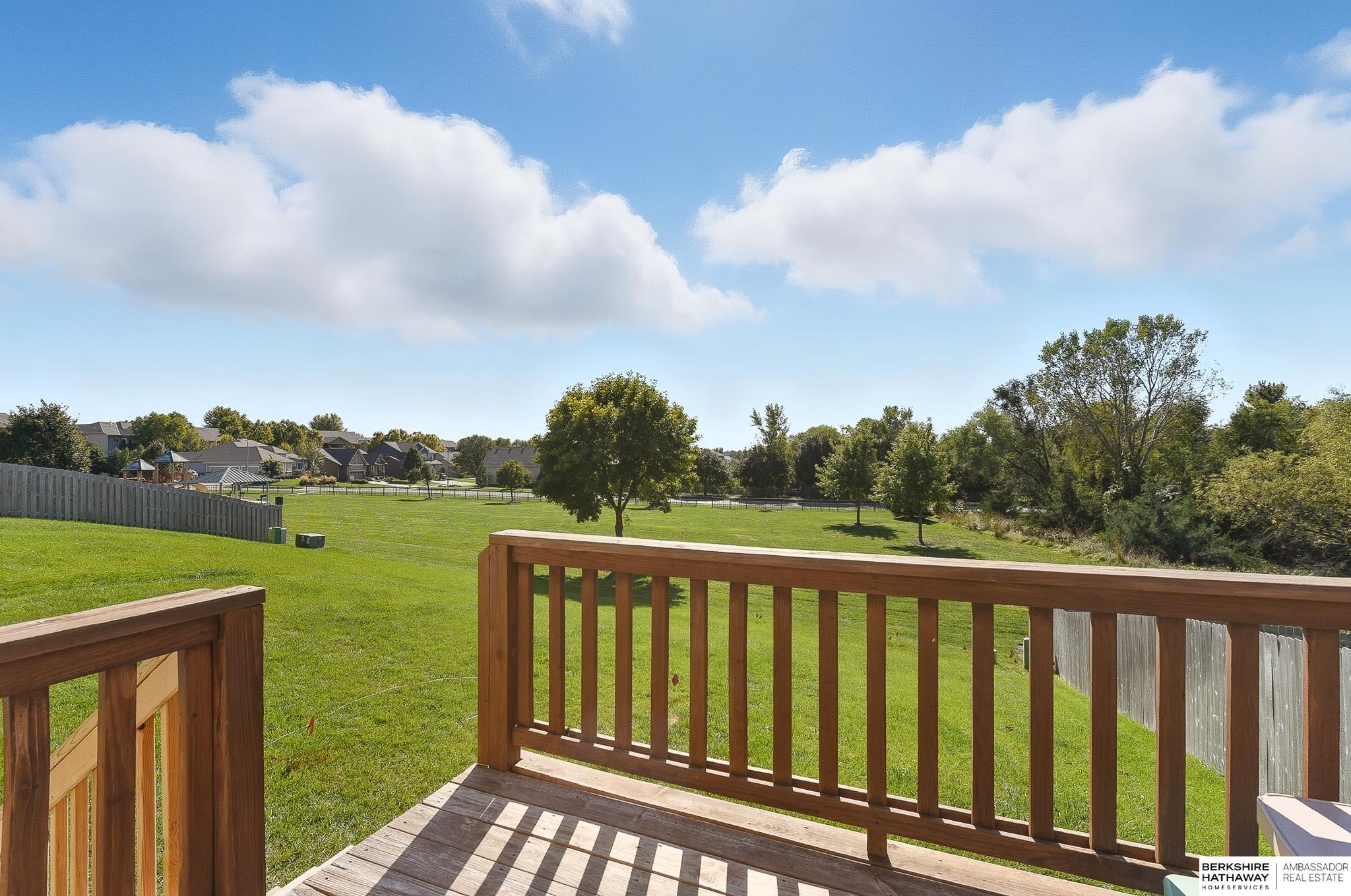 Omaha, Nebraska 68135, United States, 3 Bedrooms Bedrooms, ,2 BathroomsBathrooms,Residential,Active,223423