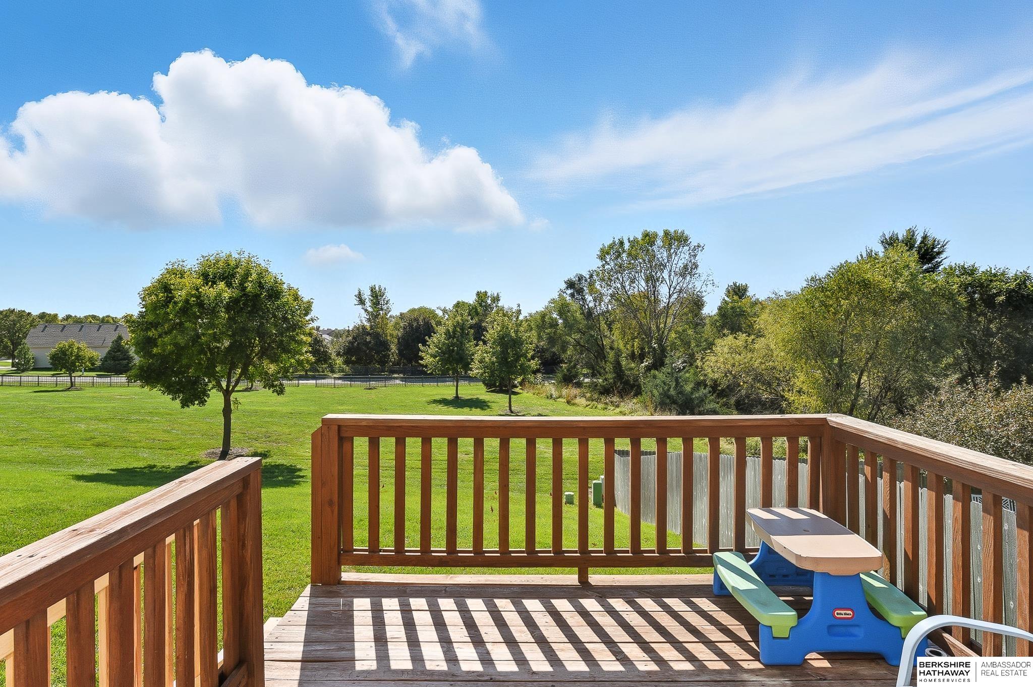 Omaha, Nebraska 68135, United States, 3 Bedrooms Bedrooms, ,2 BathroomsBathrooms,Residential,Active,223423