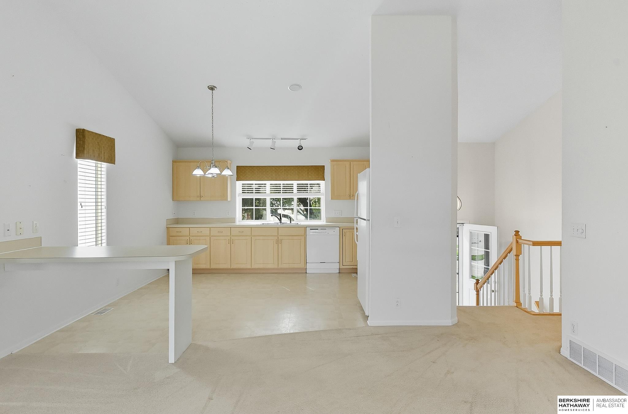 Omaha, Nebraska 68116, United States, 2 Bedrooms Bedrooms, ,2 BathroomsBathrooms,Residential,Active,220123