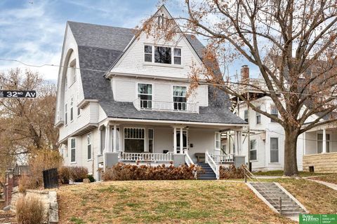 Photo of 1624 S 32 Avenue, Omaha, NE 68105 (MLS # 22533420)