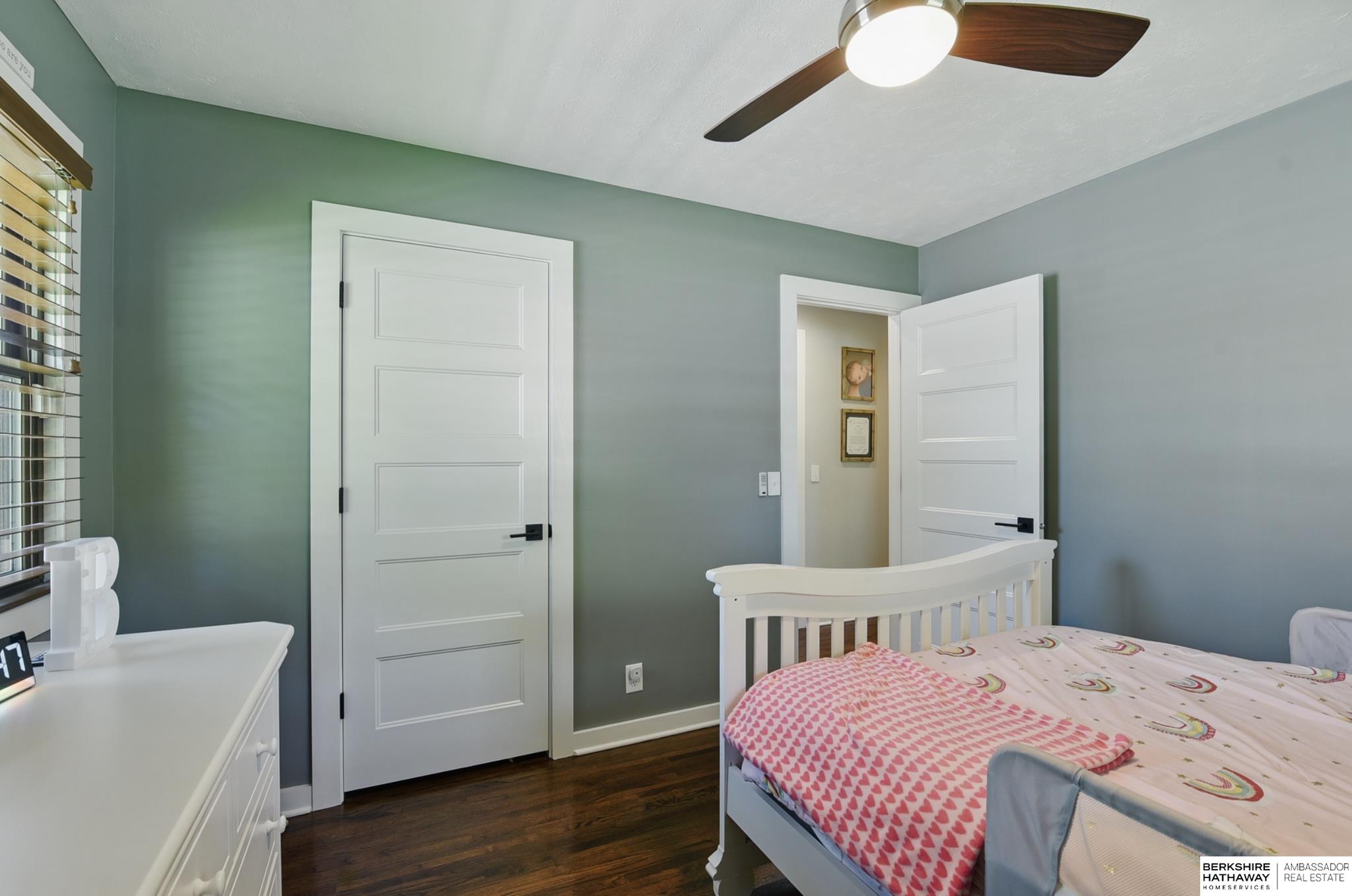 Omaha, Nebraska 68124, United States, 4 Bedrooms Bedrooms, ,2 BathroomsBathrooms,Residential,Pending,129206