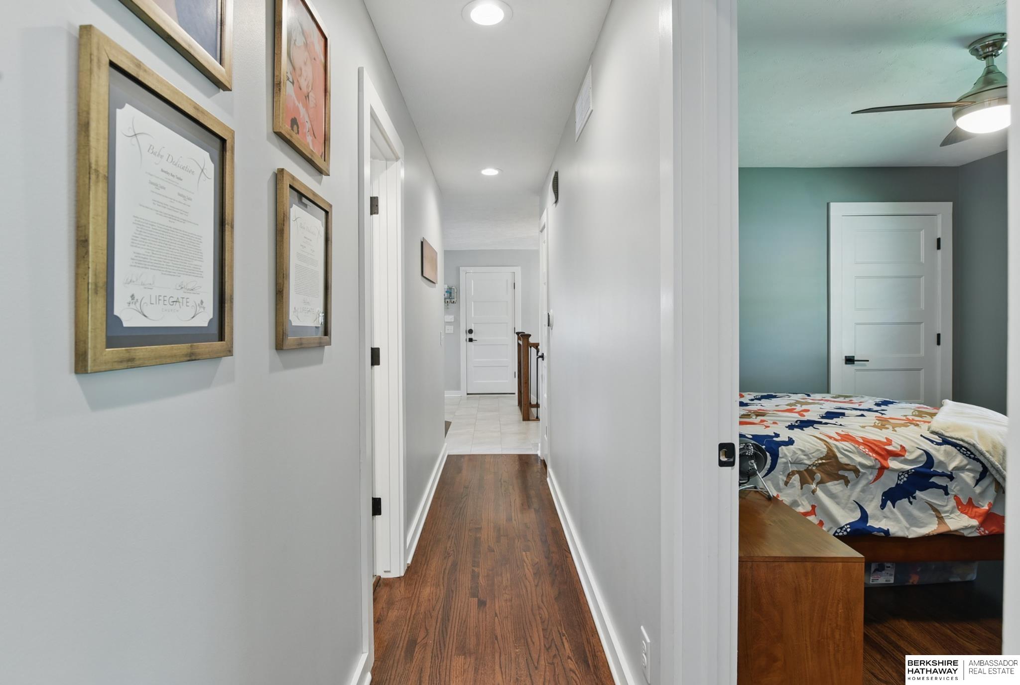 Omaha, Nebraska 68124, United States, 4 Bedrooms Bedrooms, ,2 BathroomsBathrooms,Residential,Pending,129206