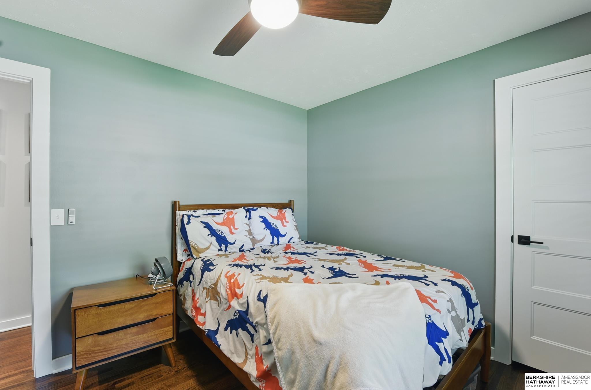 Omaha, Nebraska 68124, United States, 4 Bedrooms Bedrooms, ,2 BathroomsBathrooms,Residential,Pending,129206