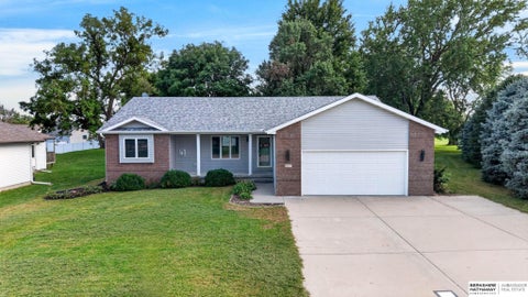 Photo of 511 Eagle Lane, Underwood, IA 51576 (MLS # 22627407)