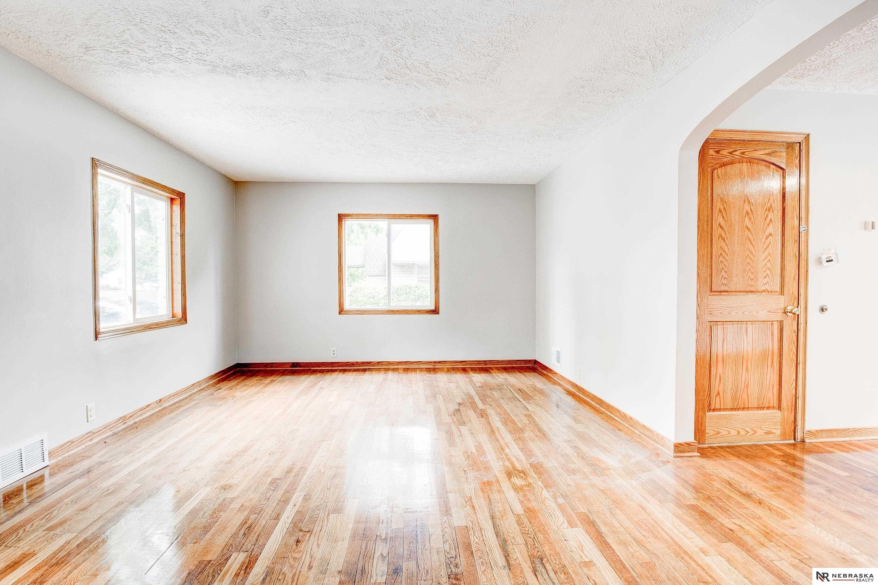 3300 S 48th Street