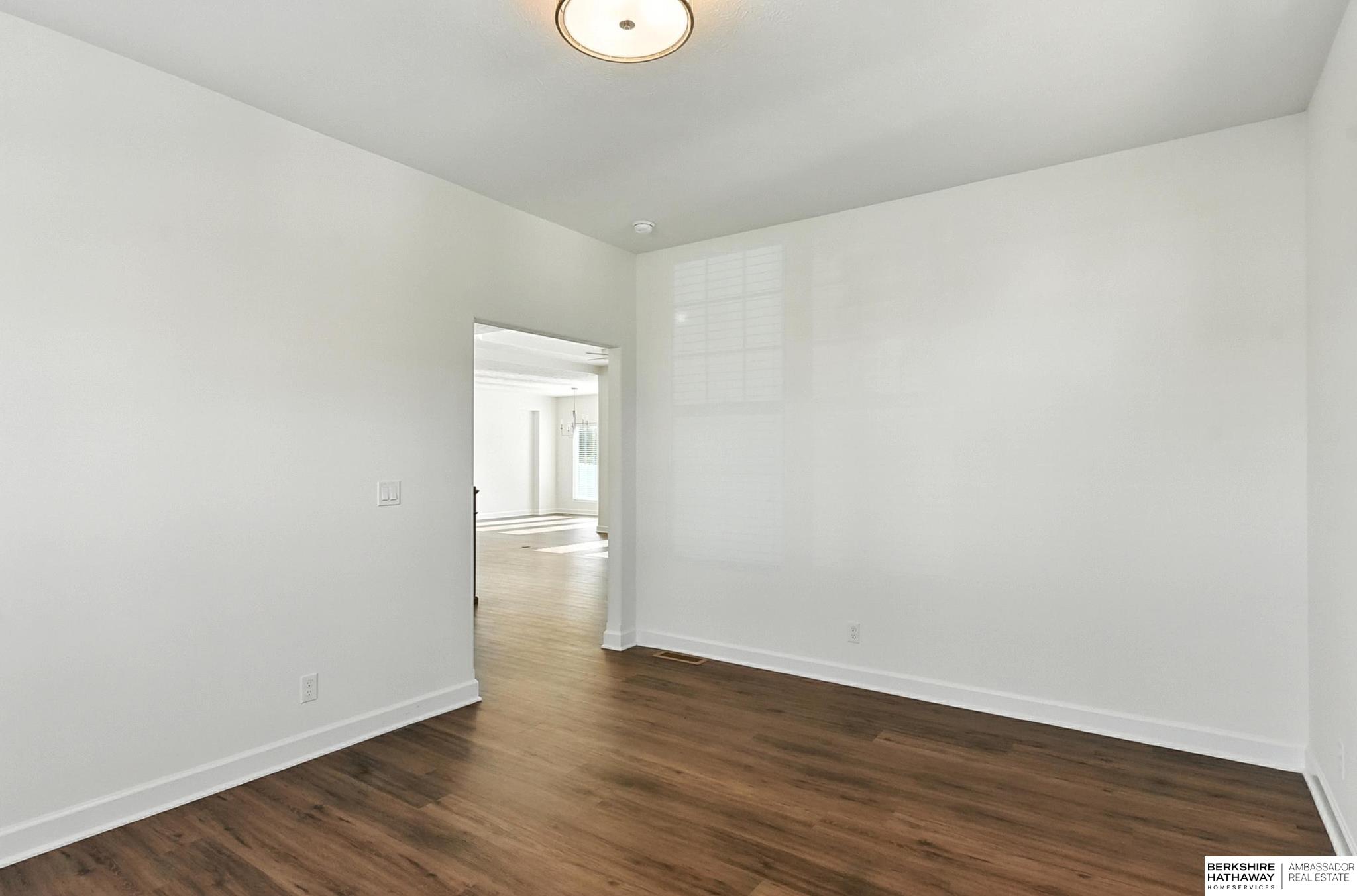 Omaha, Nebraska 68135, United States, 4 Bedrooms Bedrooms, ,3 BathroomsBathrooms,Residential,Active,179445