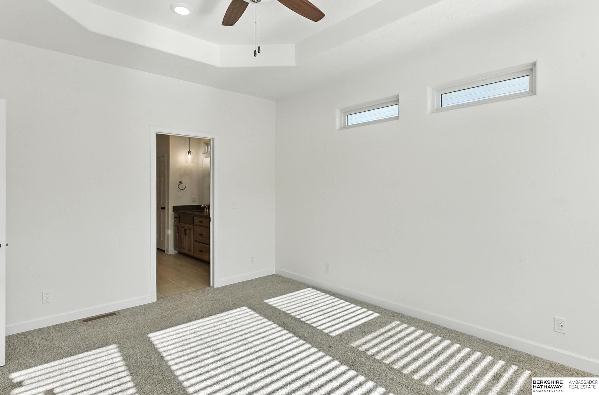 Omaha, Nebraska 68135, United States, 4 Bedrooms Bedrooms, ,3 BathroomsBathrooms,Residential,Active,179445