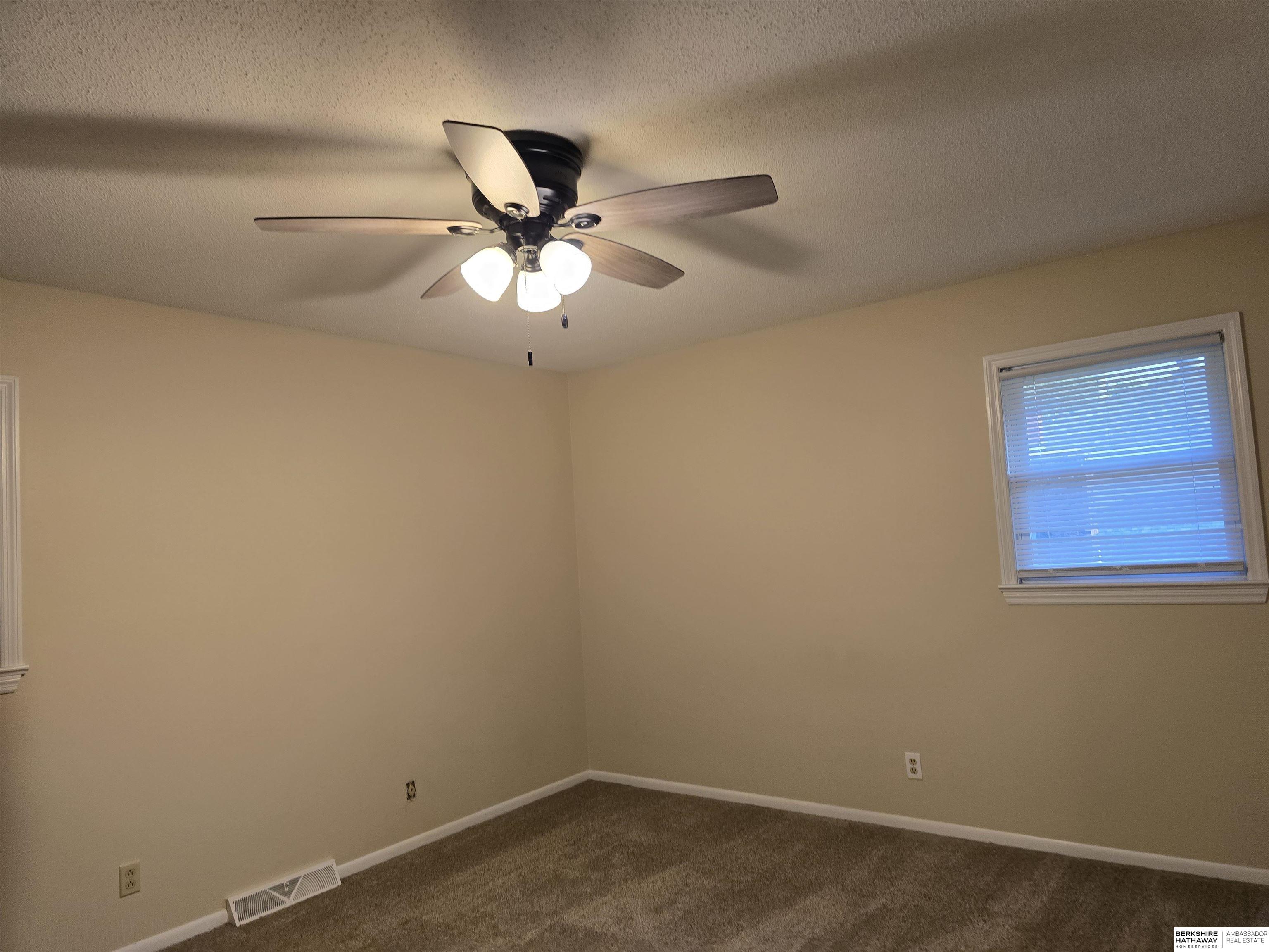 Elkhorn, Nebraska 68022, United States, 3 Bedrooms Bedrooms, ,3 BathroomsBathrooms,Residential,Active,177197