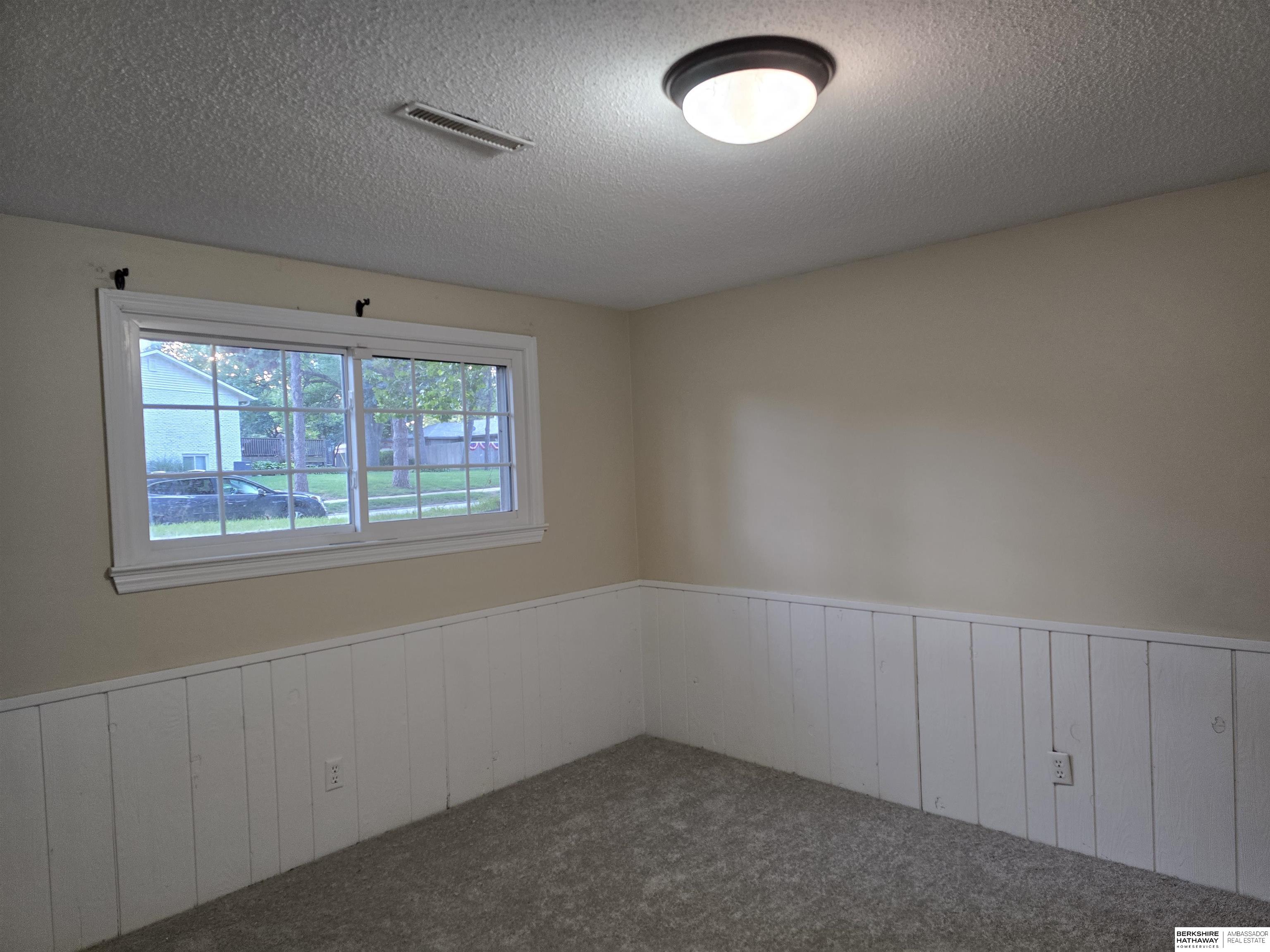 Elkhorn, Nebraska 68022, United States, 3 Bedrooms Bedrooms, ,3 BathroomsBathrooms,Residential,Active,177197