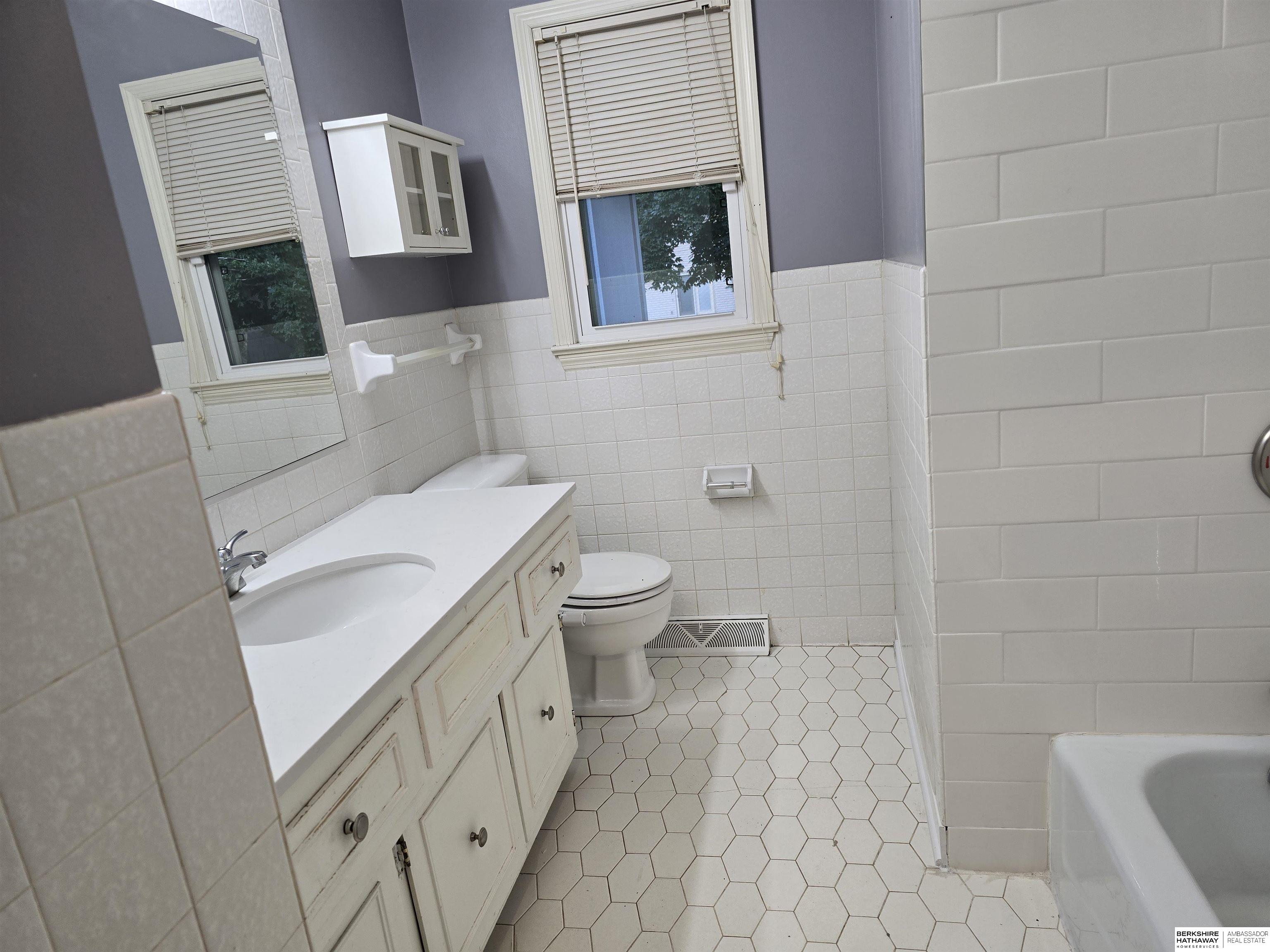 Elkhorn, Nebraska 68022, United States, 3 Bedrooms Bedrooms, ,3 BathroomsBathrooms,Residential,Active,177197