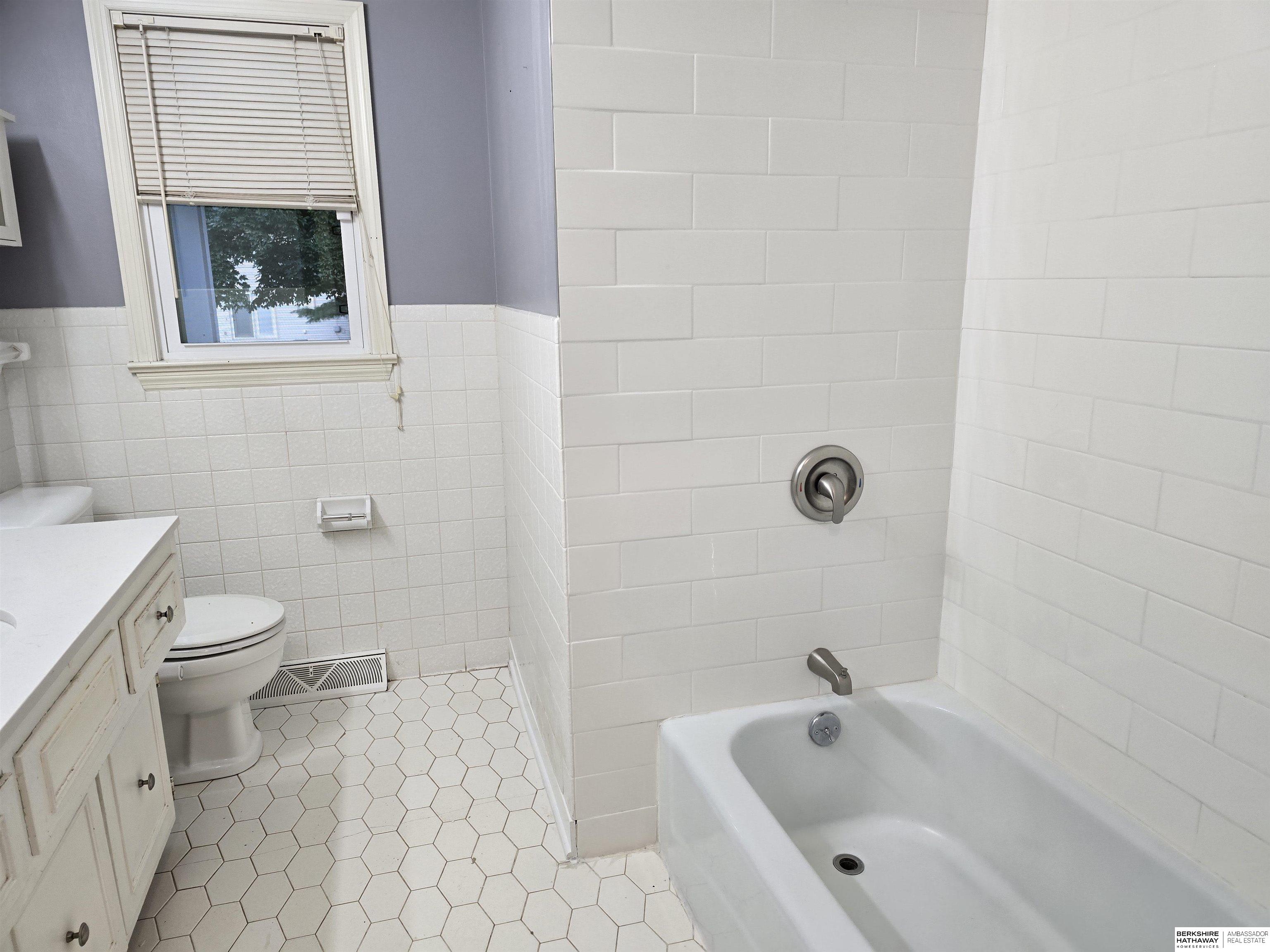 Elkhorn, Nebraska 68022, United States, 3 Bedrooms Bedrooms, ,3 BathroomsBathrooms,Residential,Active,177197